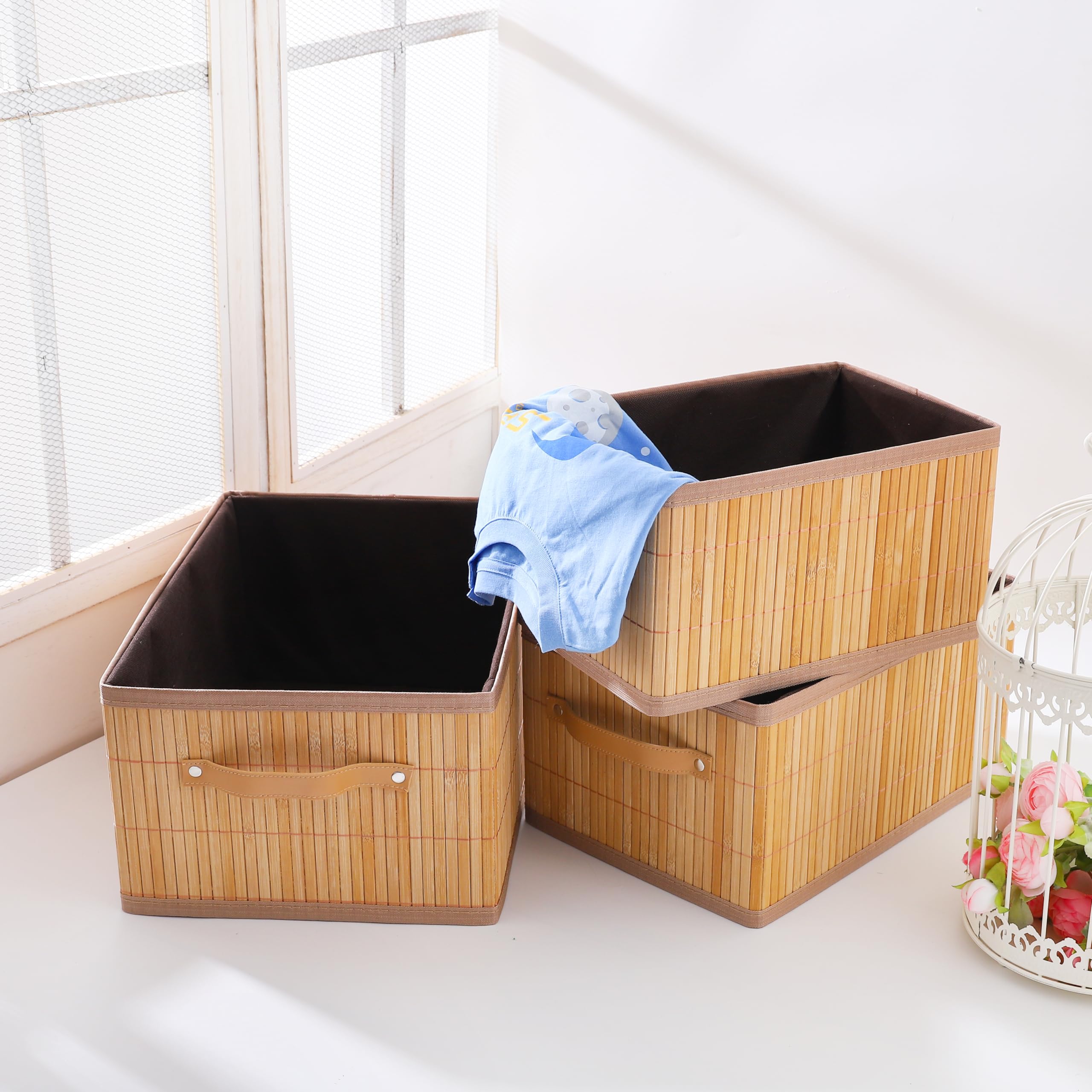 Kuber Bamboo Storage Basket - Convenient storage during travel Kuber Bamboo Storage Basket - Convenient storage during travel