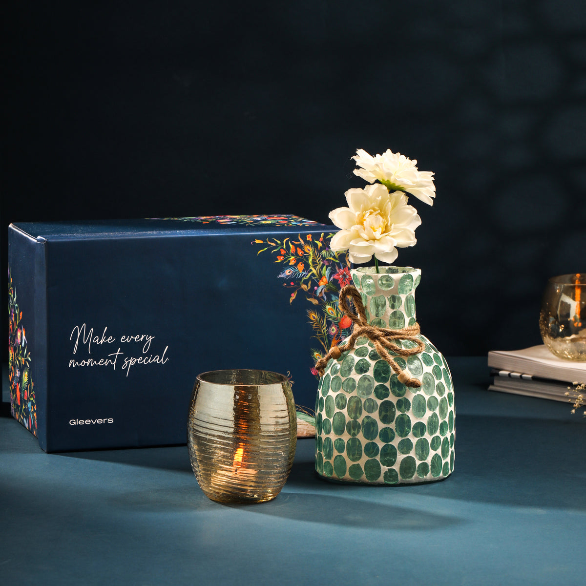 Gleevers Diwali Gift Pack |Diwali Gift Pack of 2 with Vase & Tea Light Holder | Diwali Gift Item (Tea Light Holder (Golden) + Glass Vase (Mosaic Green))