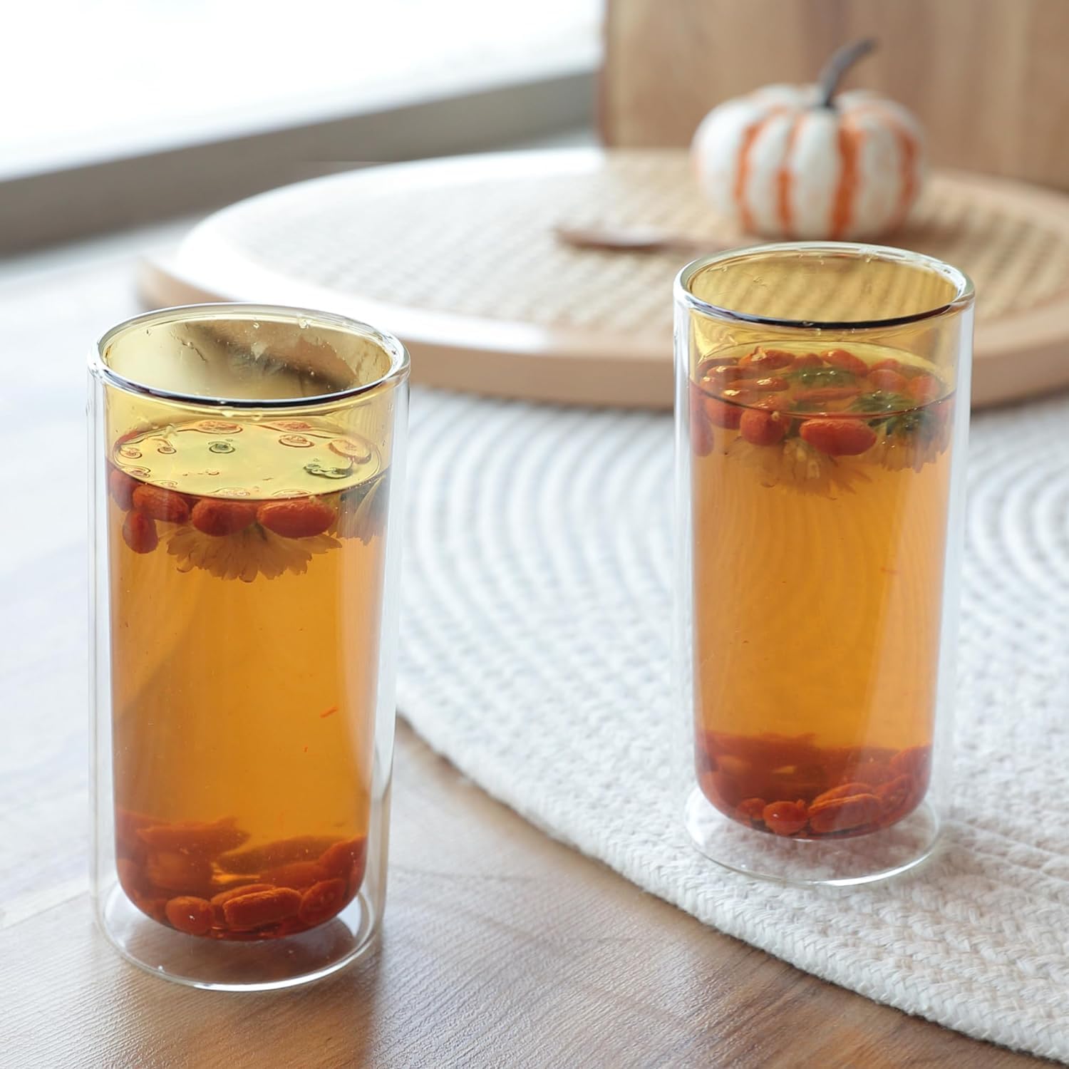 Kuber glass tumblers - elegant gift for loved ones Kuber glass tumblers - elegant gift for loved ones