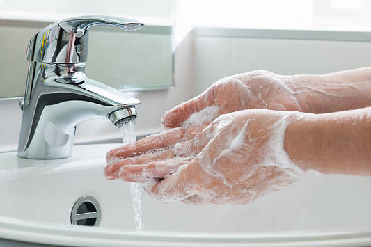 A Simple and Effective Recipe for DIY Handwash Liquid