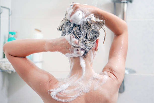 The Pros and Cons of Shampooing Less: Is it Right for You?