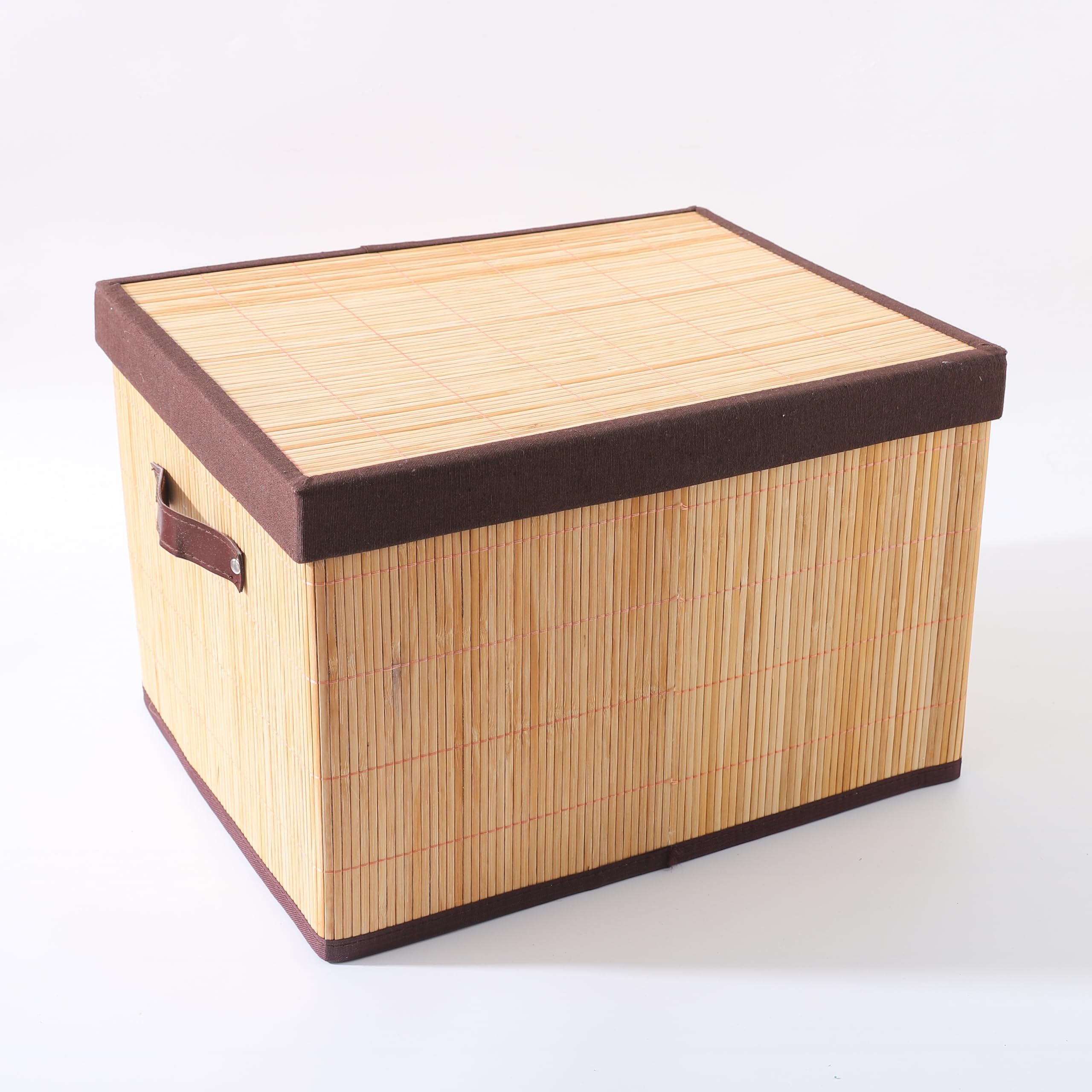 Kuber Bamboo Laundry Basket - Organizing clothes in the bedroom