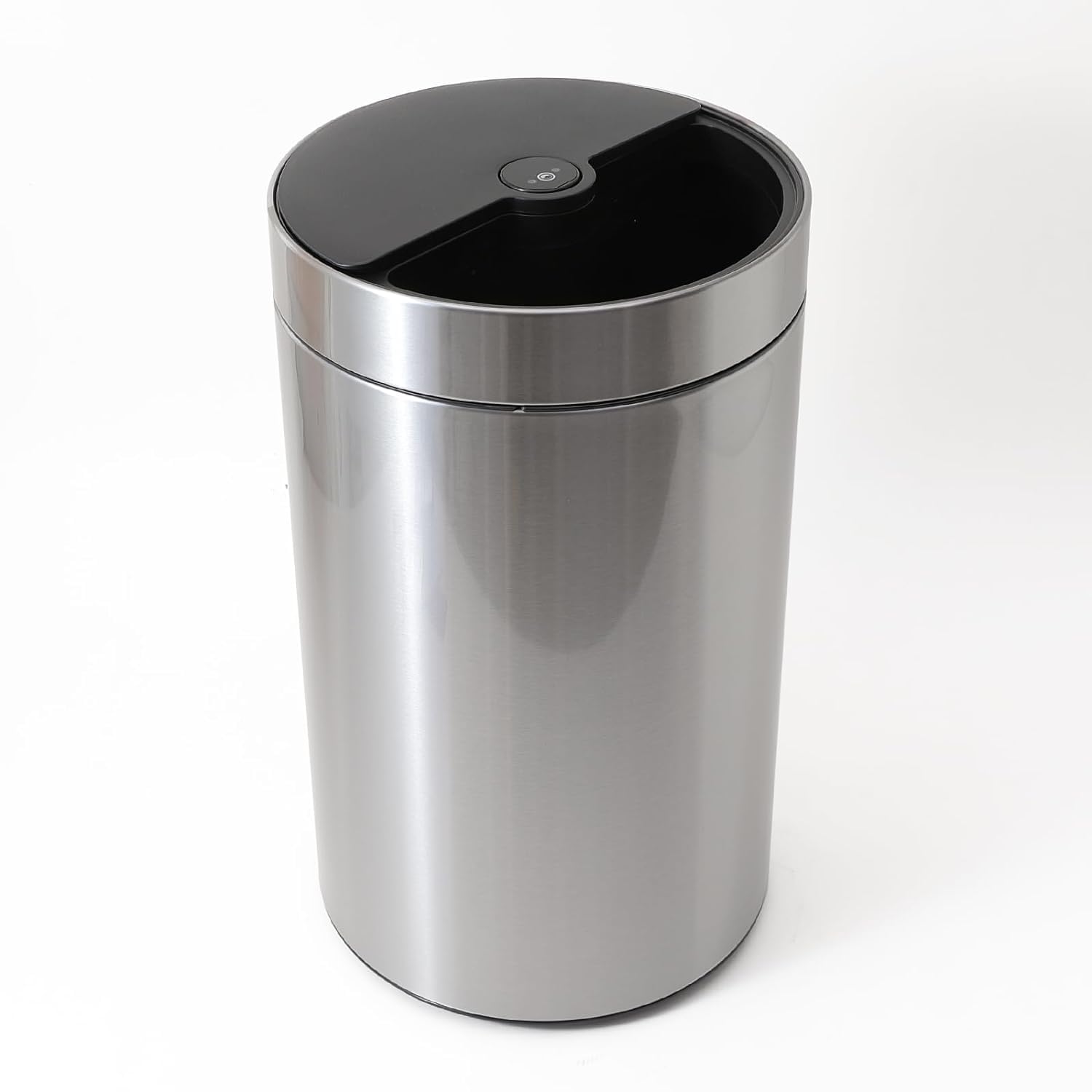 Kuber Sensor Dustbin - Odor control for clean and fresh environments