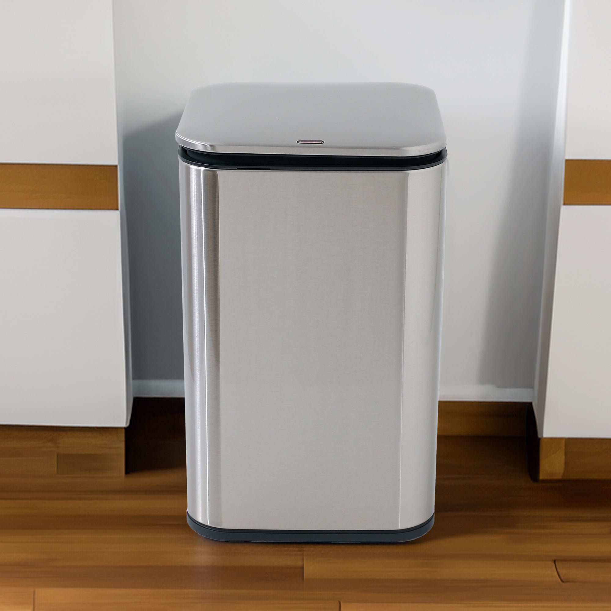 UMAI smart sensing dustbin - efficient waste management