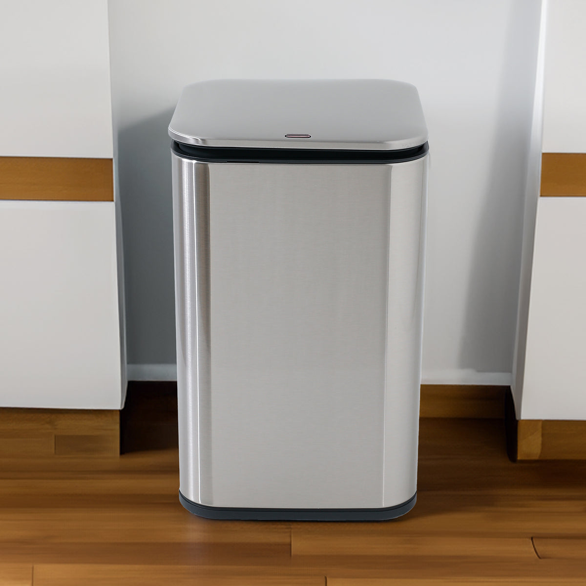 UMAI smart sensing dustbin - efficient waste management