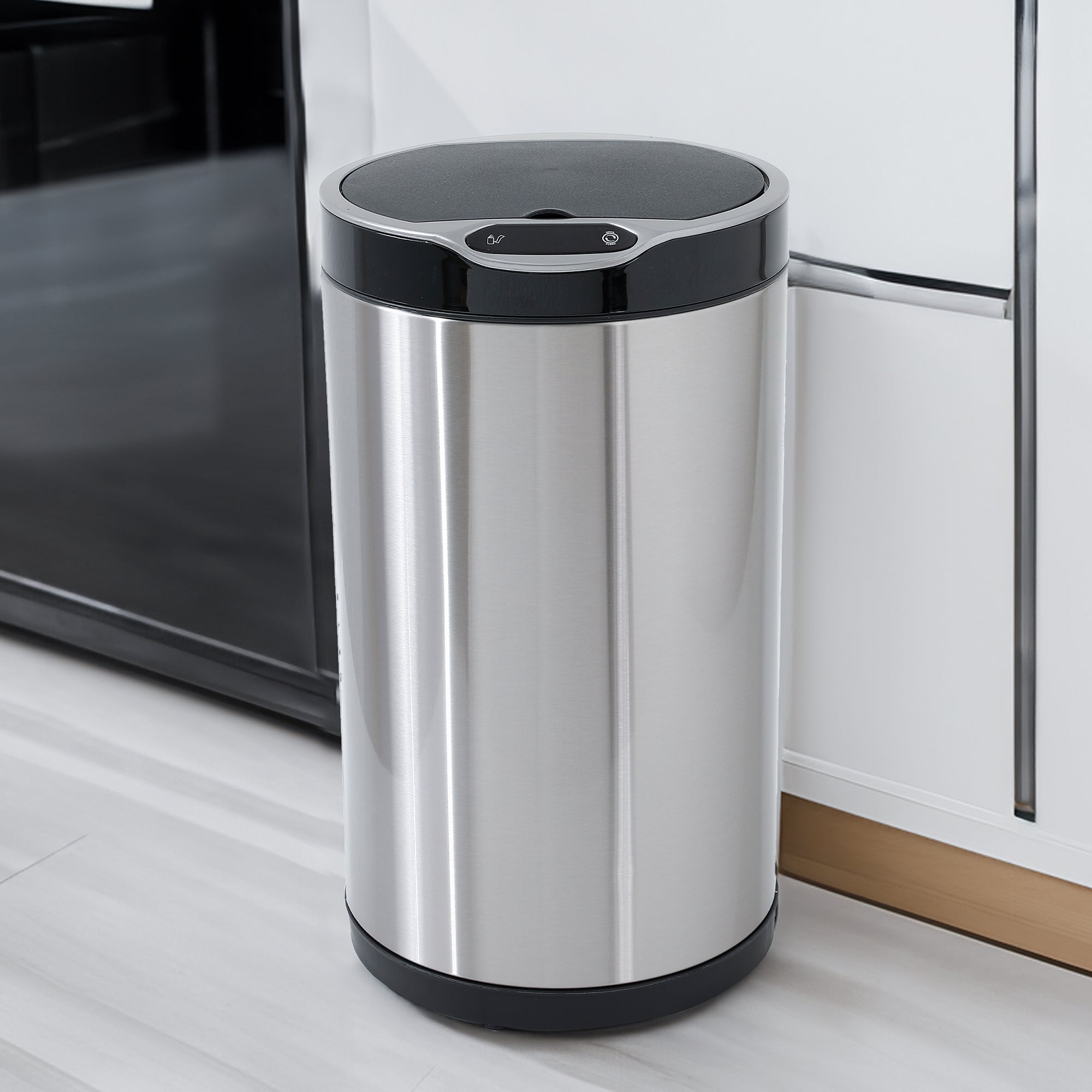 UMAI silver dustbin - compact space-saving solution