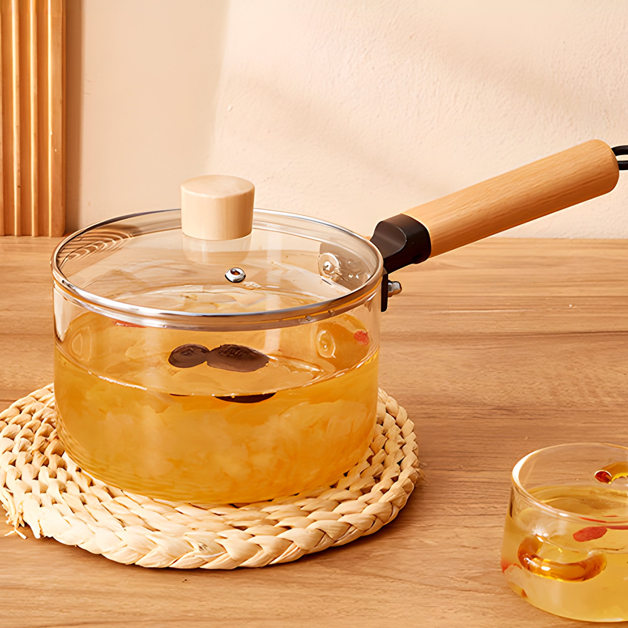 UMAI glass saucepan - Stylish kitchen display