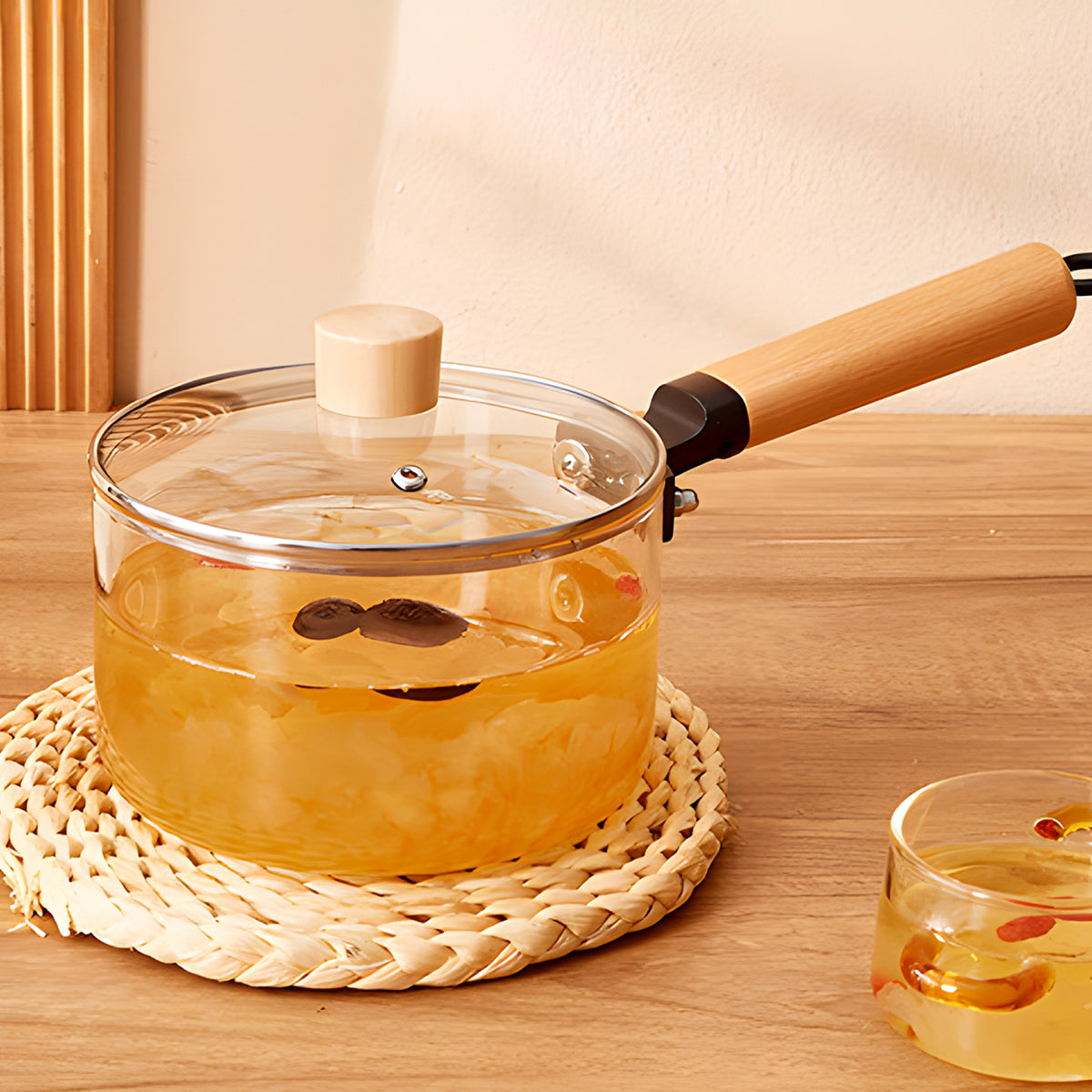 UMAI glass saucepan - Stylish kitchen display