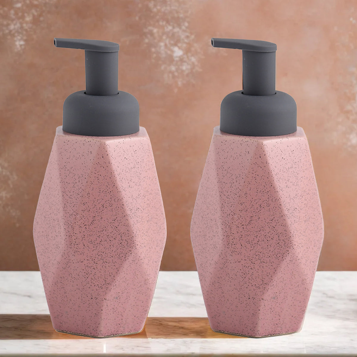 UMAI ceramic dispensers - keep countertops tidy