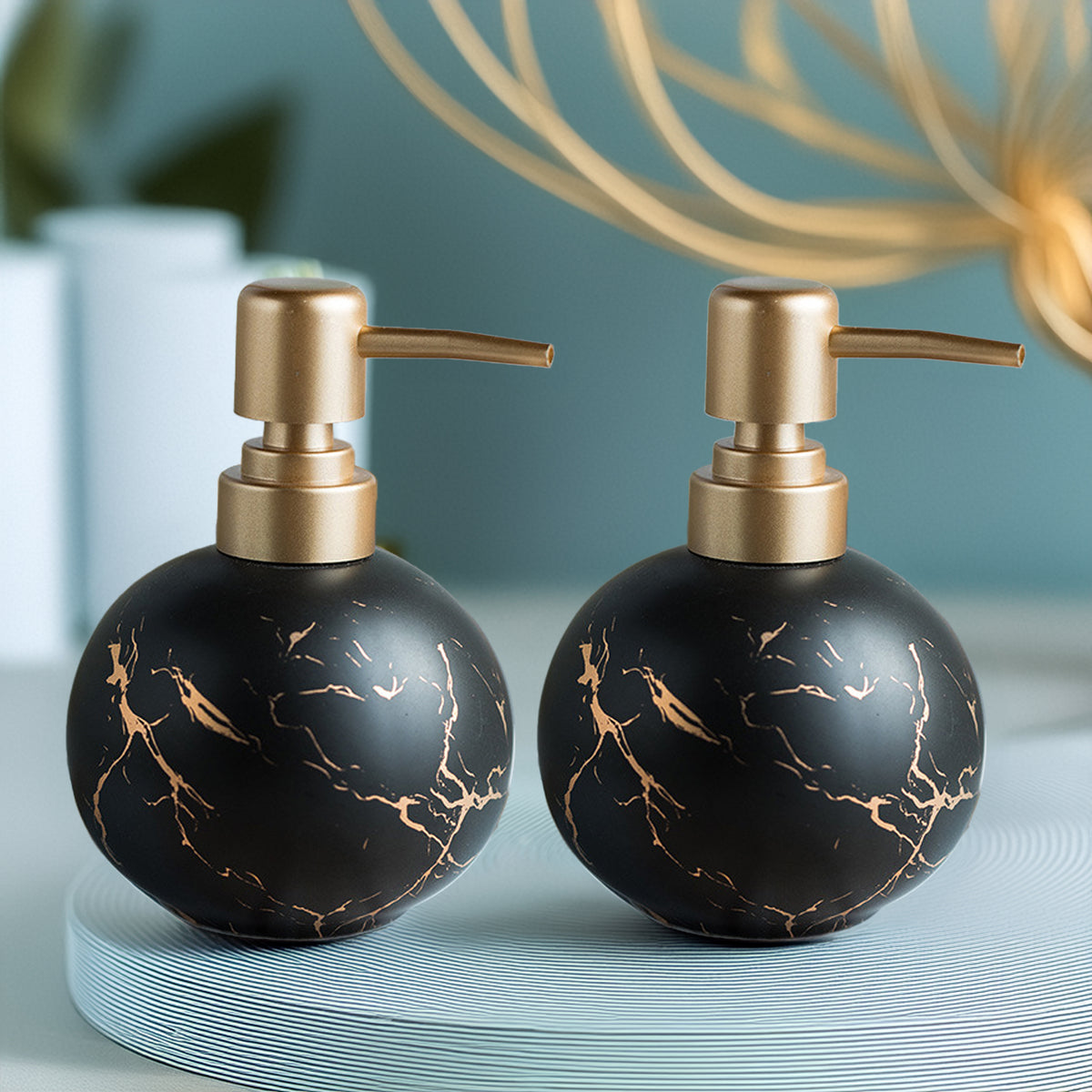 UMAI ceramic liquid soap dispenser - versatile use