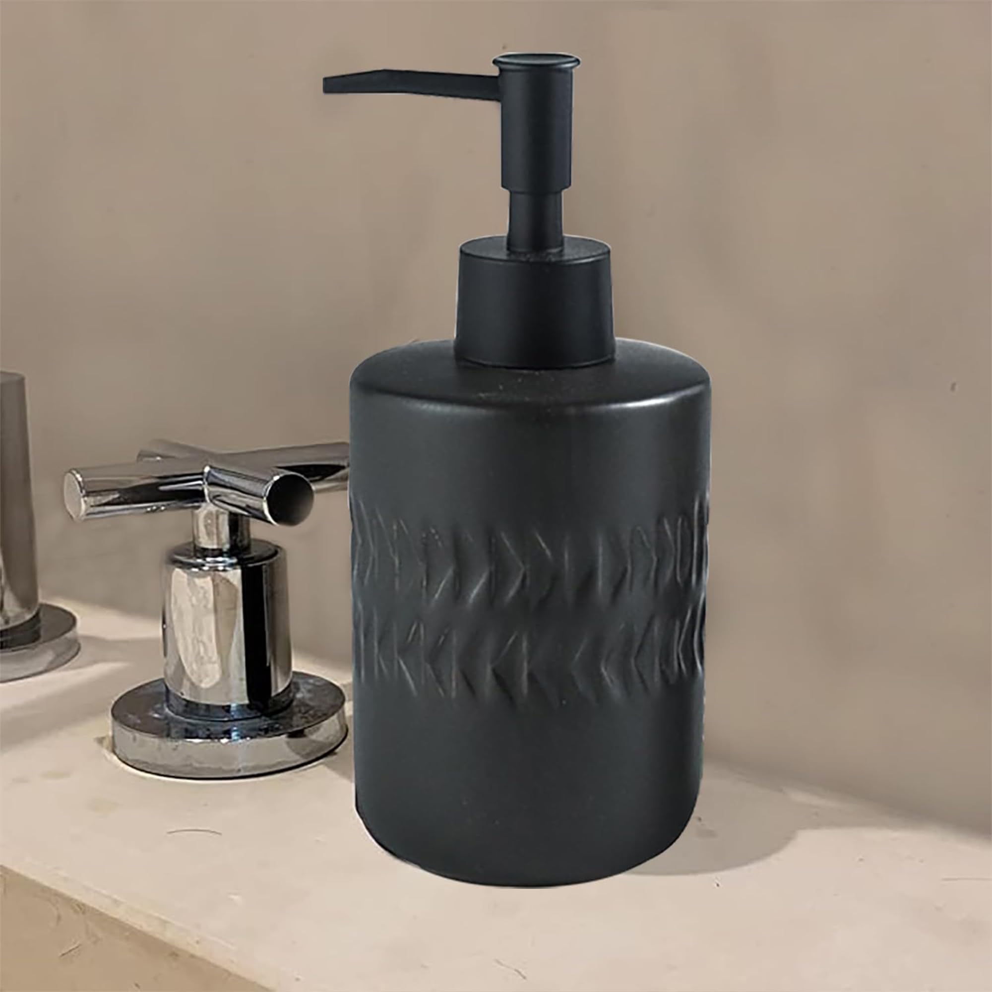 Kuber Liquid Soap Dispenser - multi-purpose utility