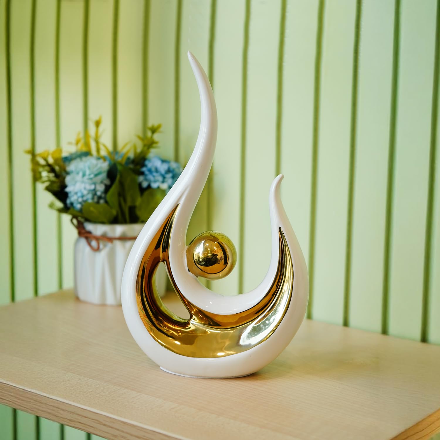 Ekhasa unique woven pattern statue - aesthetic room decor