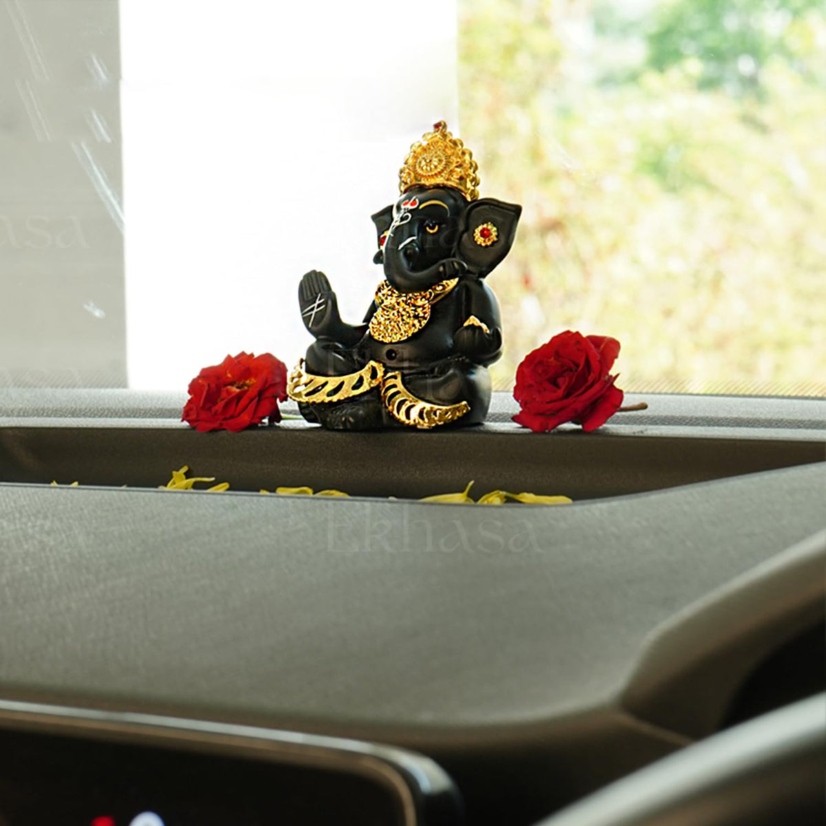 Ekhasa Ganesh Idol for Car Dashboard | Ganpati Idol for Cars | Vinayak Idols for Car Dashboard, Home Decor | Ganapathi Idol for Home | Vinayagar Statue | Ganpati ji for Office Desk (Black)