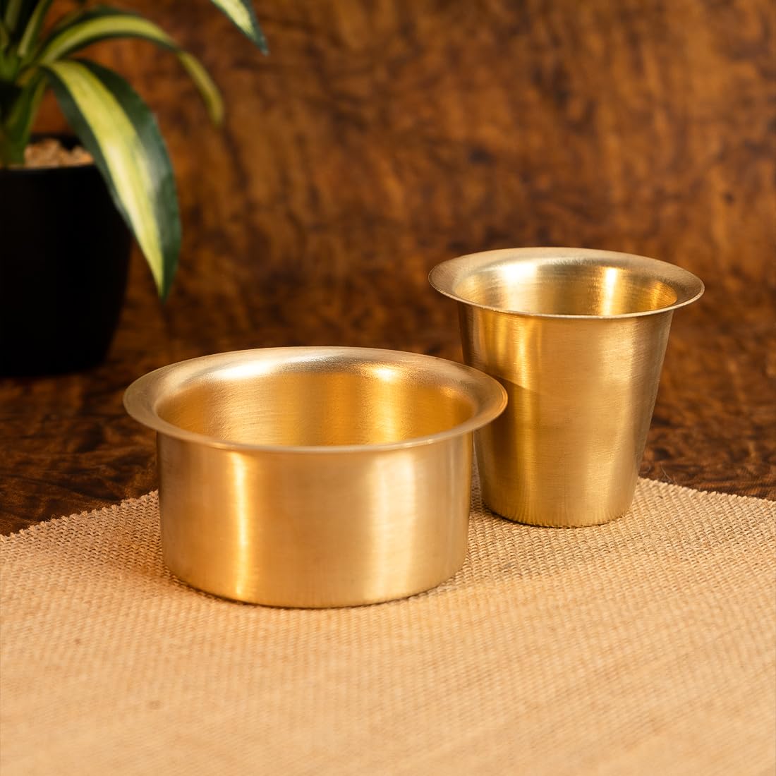 Ekhasa 100% Pure Brass Filter Coffee Cup | Hammered Dabara Set for Coffee | South Indian Dawara Coffee Cup Set | Pital Filter Coffee Cup Tumbler Set (Set of 6)