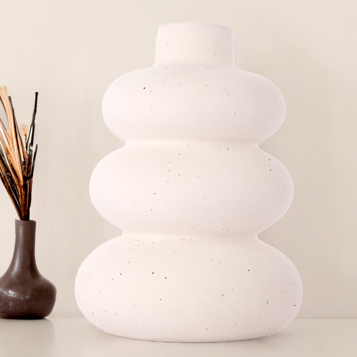 Anko Bubble White Ceramic Flower Vases for Home Decor | Flower Vase for Living Room, Bedroom, Office | Show Pieces for Home Decor, Houswarming Gifts for New Home | 16x12cm