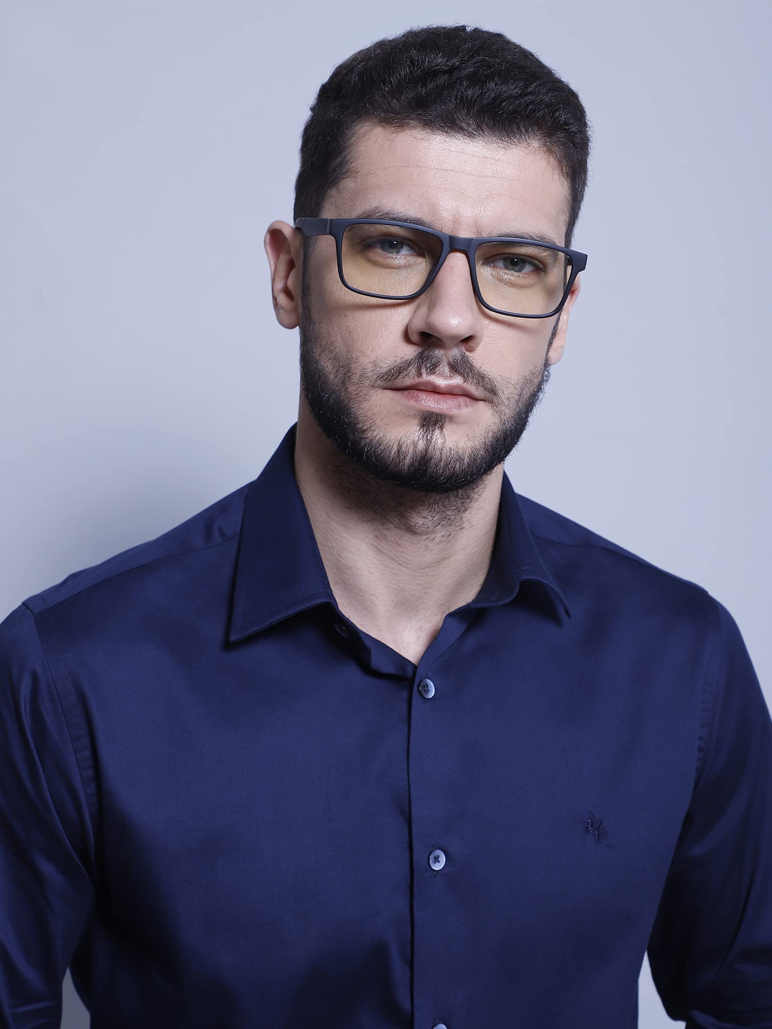 Intellilens Eyewear - Watching Movies