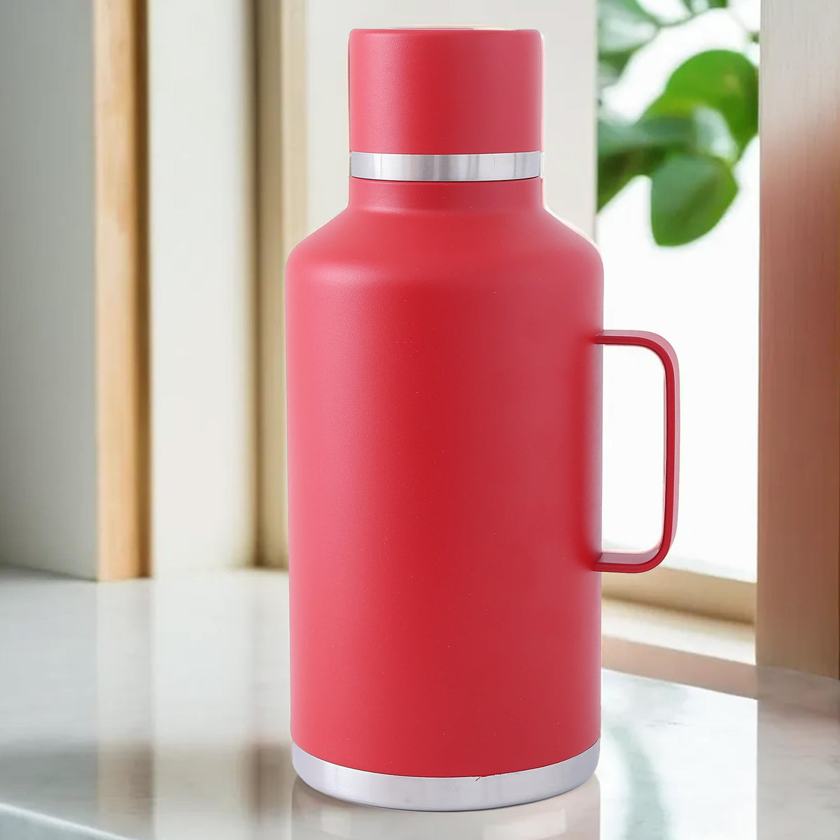 The Better Home Insulated Water Bottle 2 litre with Handle | Hot & Cold Water Bottle for Gym/Home/Office/Travel | Flask Water Bottle | Double Screw Cap for Leakproof | Rust Proof | Red