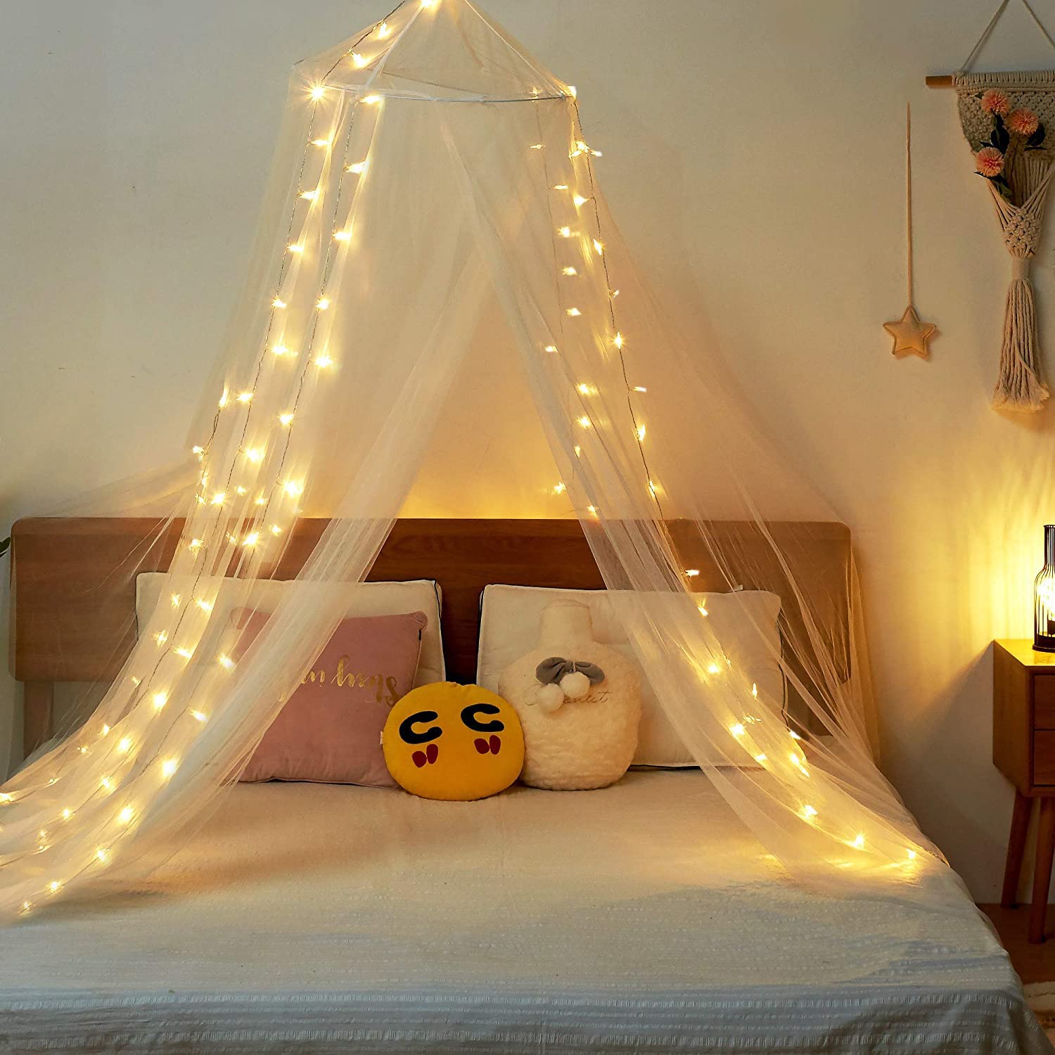 Classic Mosquito Net - Packed easily in a storage bag