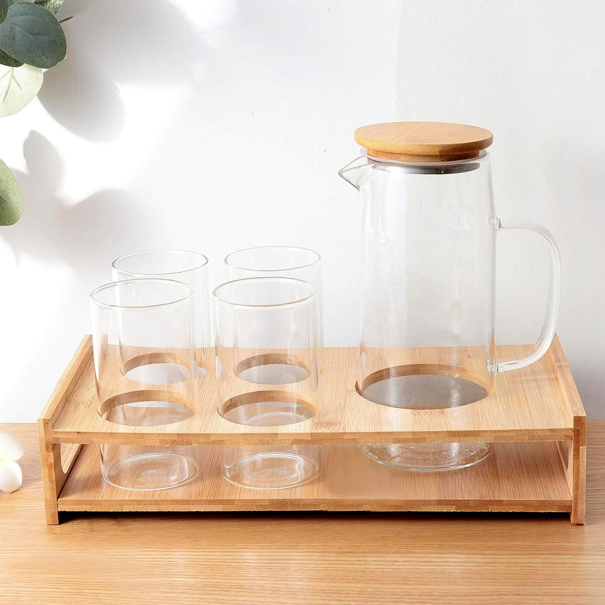 UMAI Glass Jug Set with Bamboo Tray and 4 Water Glasses | Glass Jug with Bamboo Lid - 950ml | 4 Water Glass - 330ml Each |Designer Jugs & Cups Set | Ideal Housewarming Gift