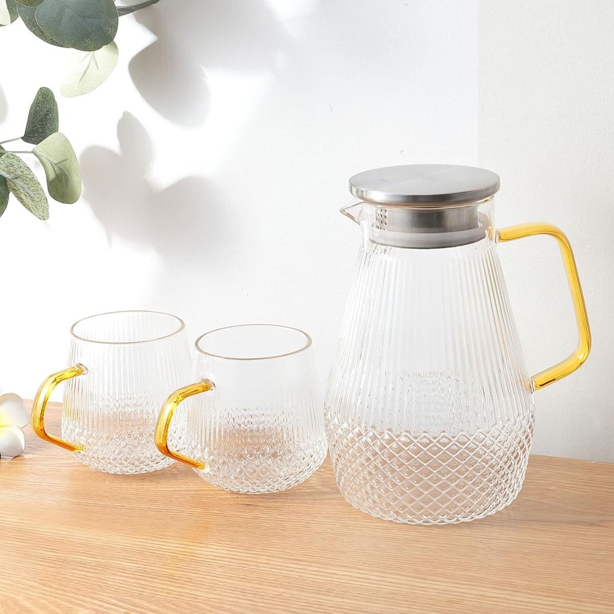 Homestic Borosilicate Glass Jug Set with 2 Cups | Glass Jug with Stainless Steel Lid - 1500ml | Glass Cup - 400ml Each | Designer Jugs for Water, Juice, Beverages | Housewarming Gift Pack