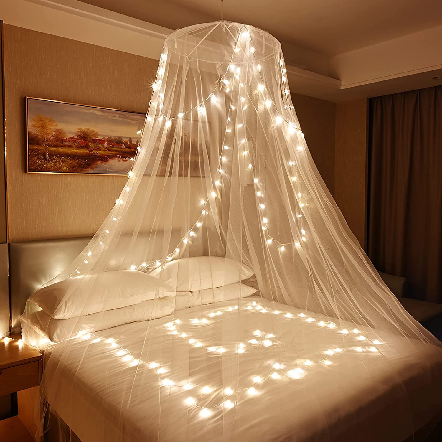 Classic Mosquito Net - Perfect for outdoor family gatherings