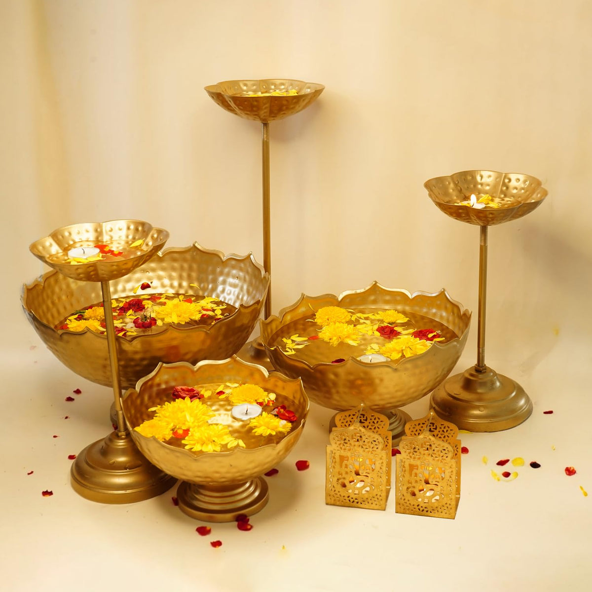 Ekhasa Big Combo Pack Taj Urli Bowl Stand & Tealight Holder for Home Decor | Floating Flowers Water Bowl Decorative Items (3 Bowls+3 Stands+2 Tealight Holders) for Diwali Pooja, Festivals Decoration