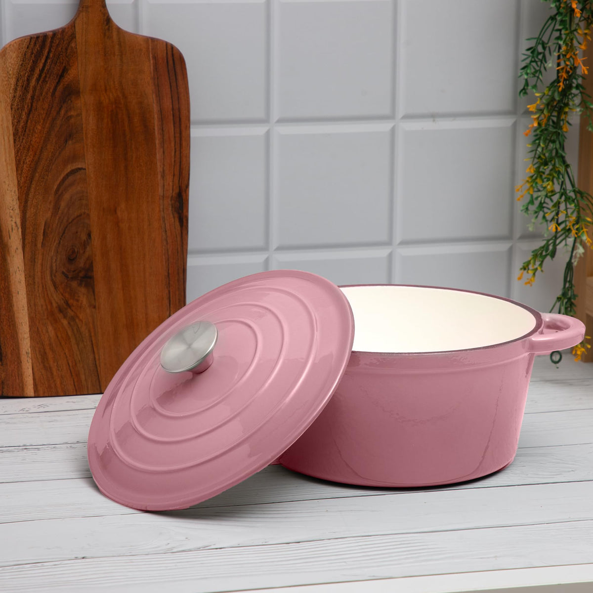 Anko 4L Lush Cast Iron Casserole| Cast Iron & Enamel Coated| Suitable For Gas, Ceramic, Induction, Electric And Halogen Cooktops| Microwave Safe|16.3cm (H) X 30.5cm (W) X 24cm (D)| Blush (Pink)