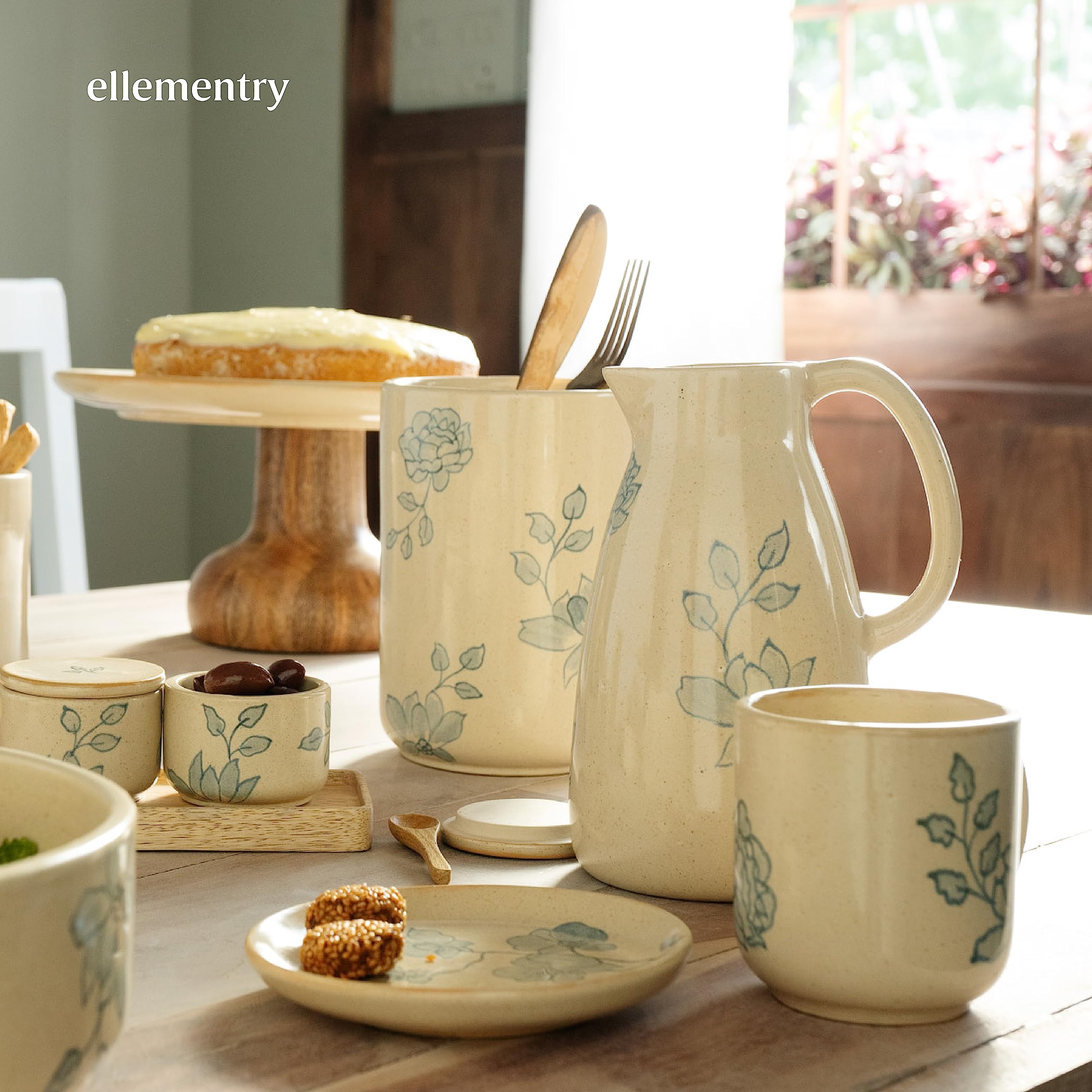 Ellementry Fiore plate - perfect for family dinners