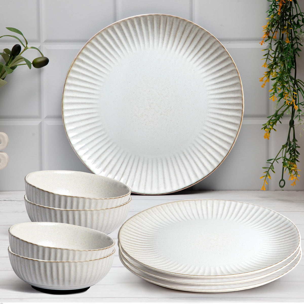 Anko Sable Stoneware 8 Pcs Striped Dinner Set | Premium Crockery For Dining Table, Home, Restaurant, Gifting | Aesthetic Tableware Service Set For 4 | 4 Dinner Plates, 4 Bowls, Beige/Grey