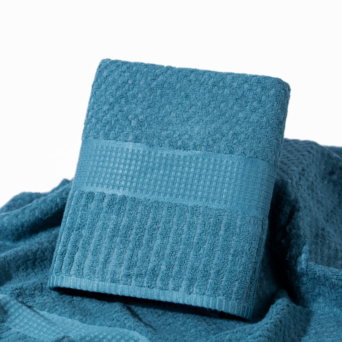 Mush Hearth & Haven Bamboo Towels for Bath Large Size | 450 GSM Bamboo Bath Towel for Men & Women | Soft, Highly Absorbent & Quick Dry | 70 X 140 cms (Teal)