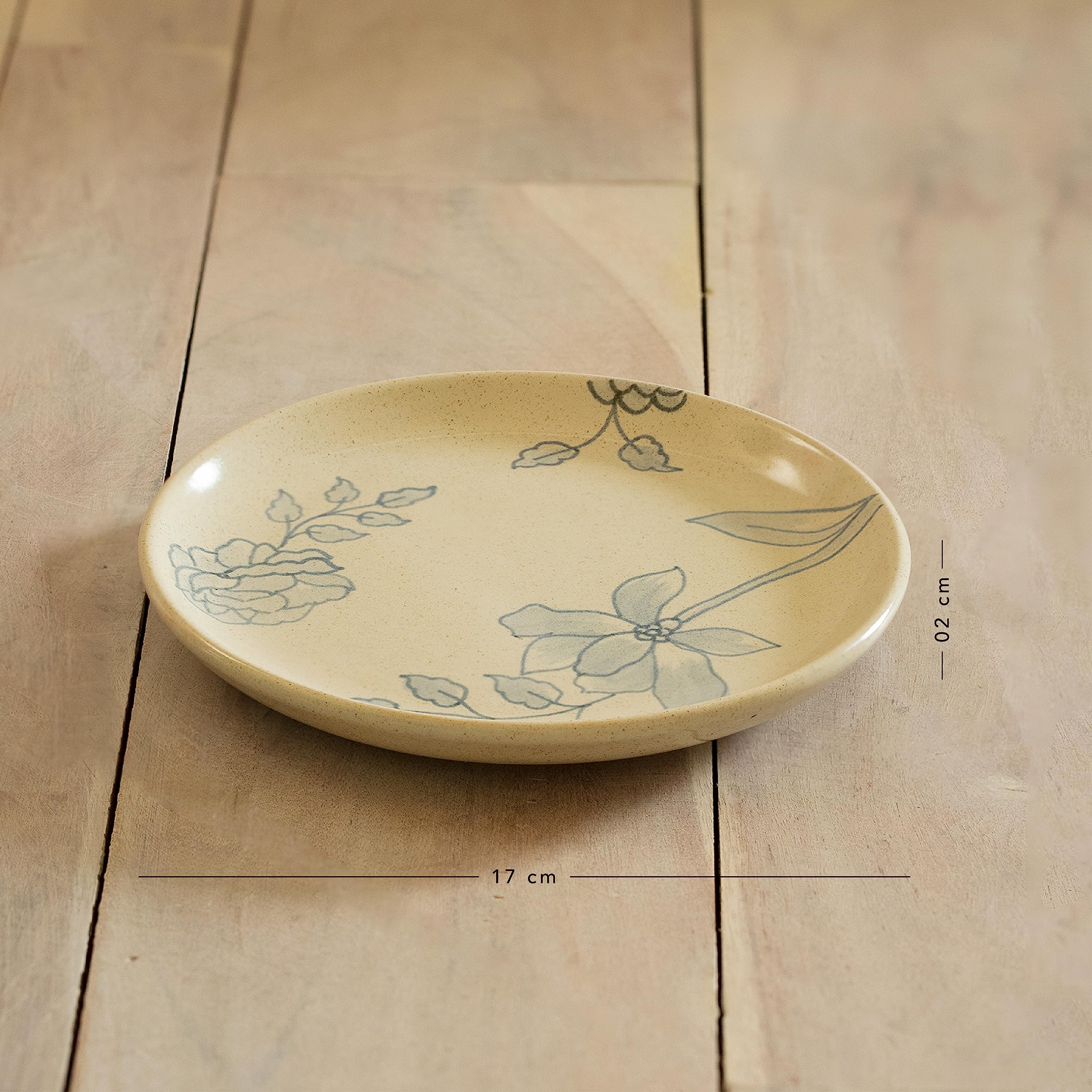 Ellementry round ceramic plates - stylish kitchen accessory