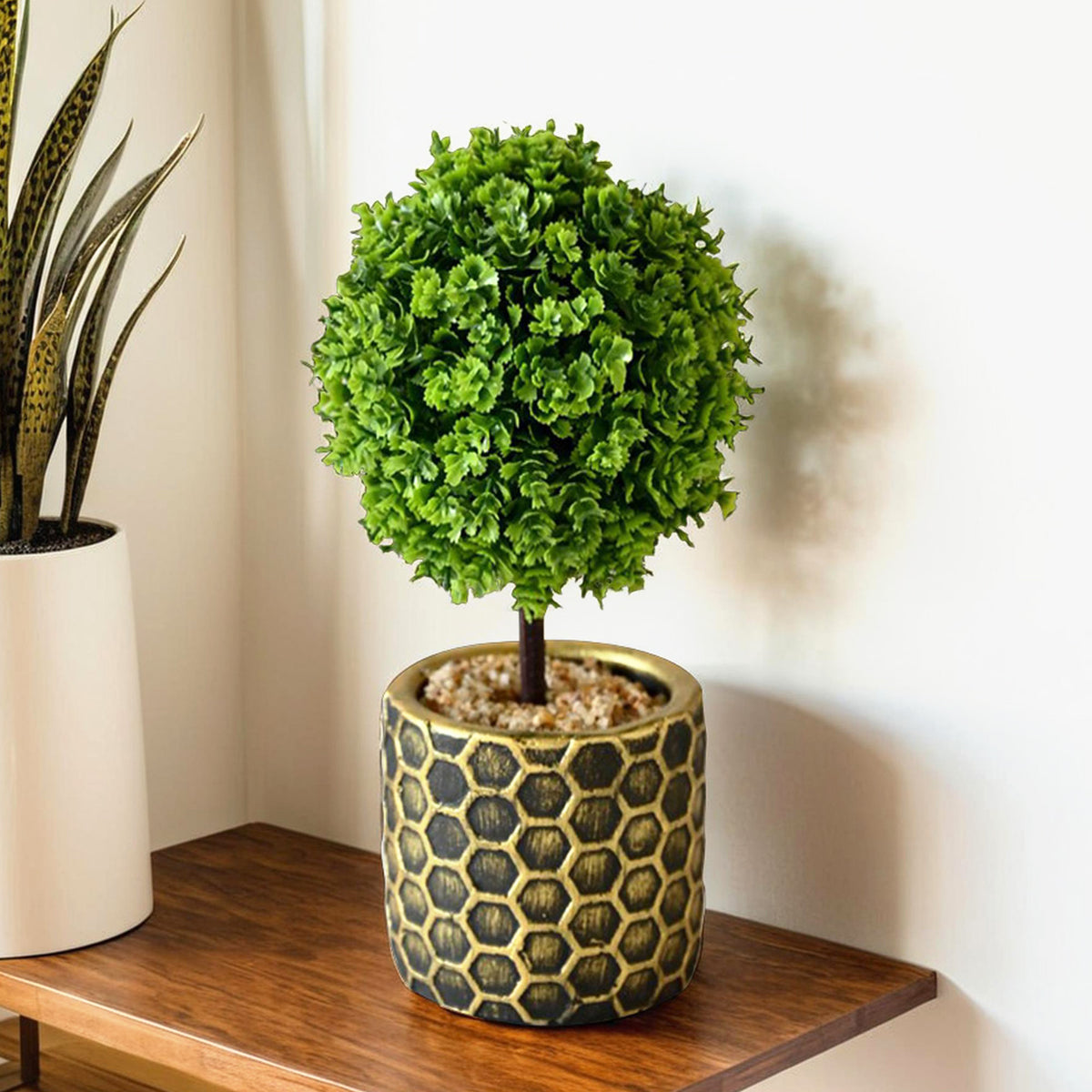 UMAI artificial plant - aesthetic room accent