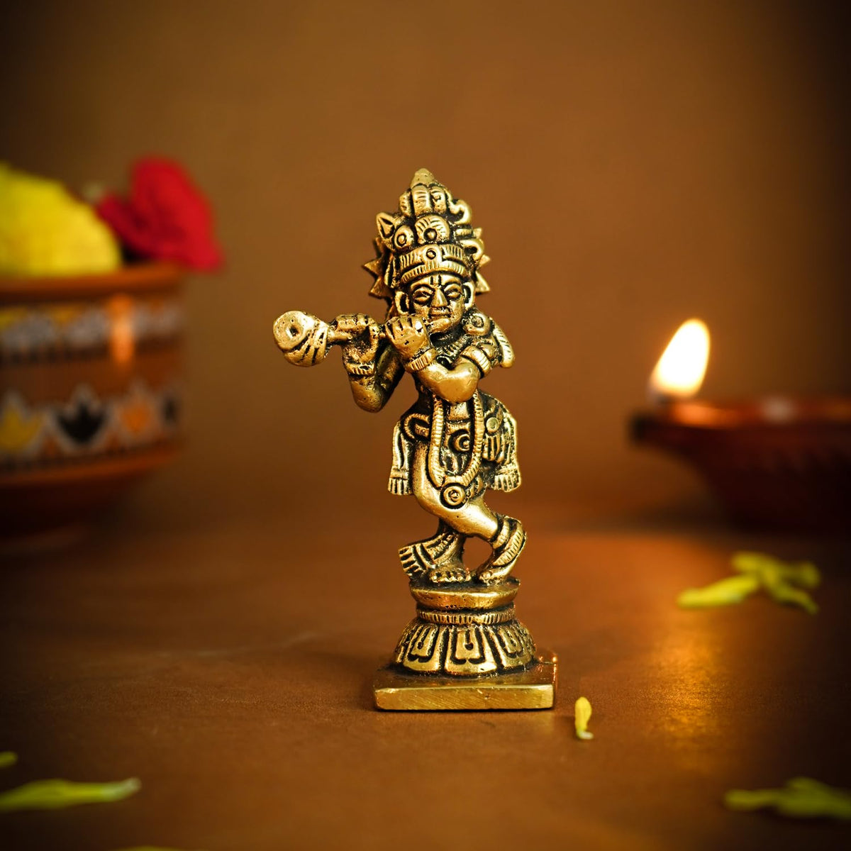 Ekhasa Krishna Figurine - Inspiring presence for celebrations