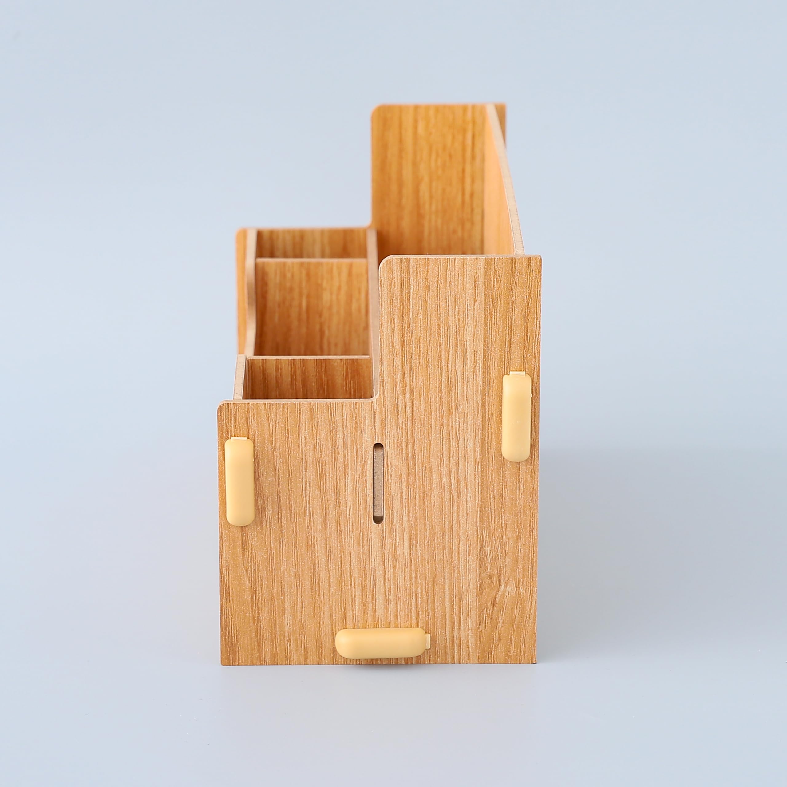 UMAI pen stand - Office desk organization