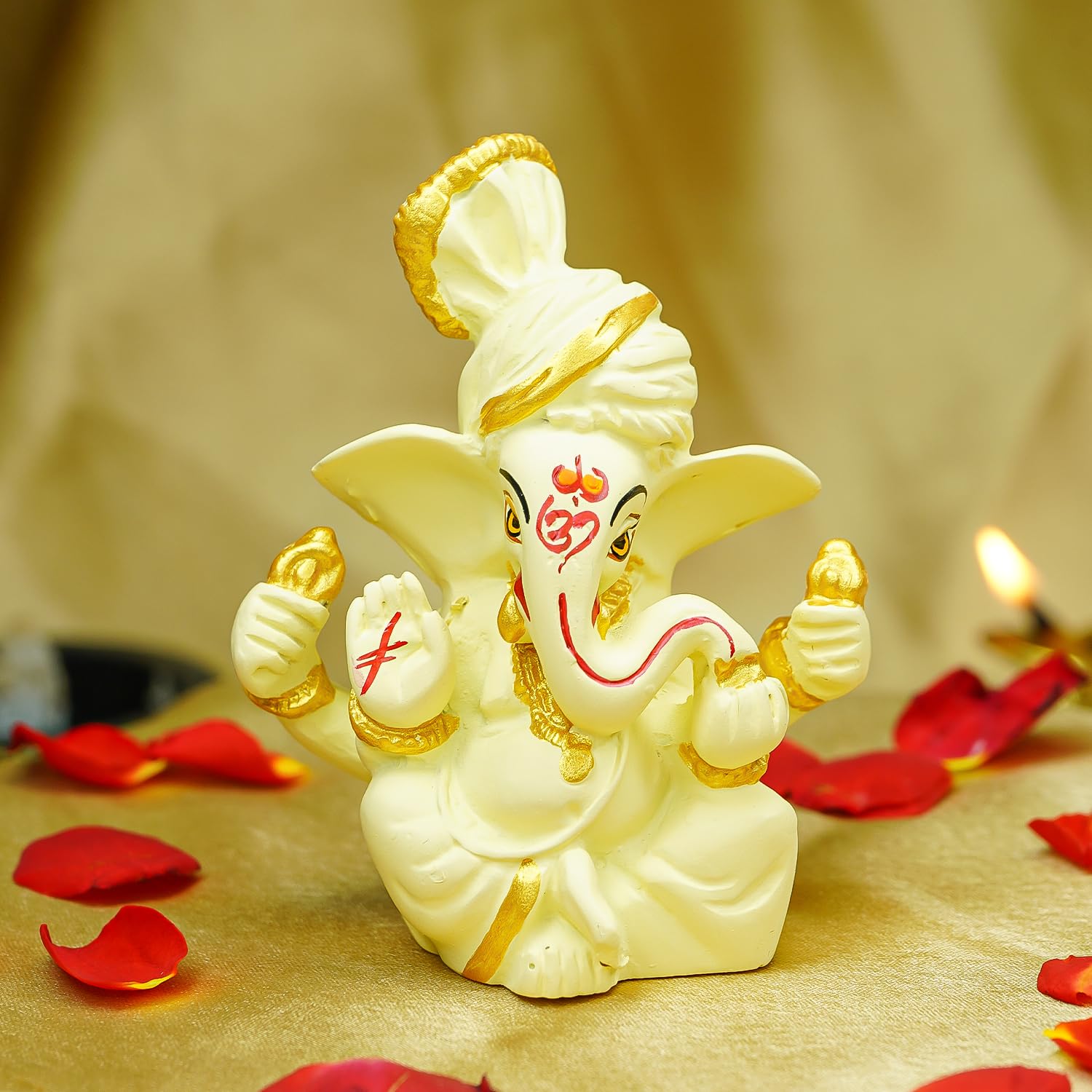 Ekhasa Ganesh Idol - Elegant Ganapati decoration