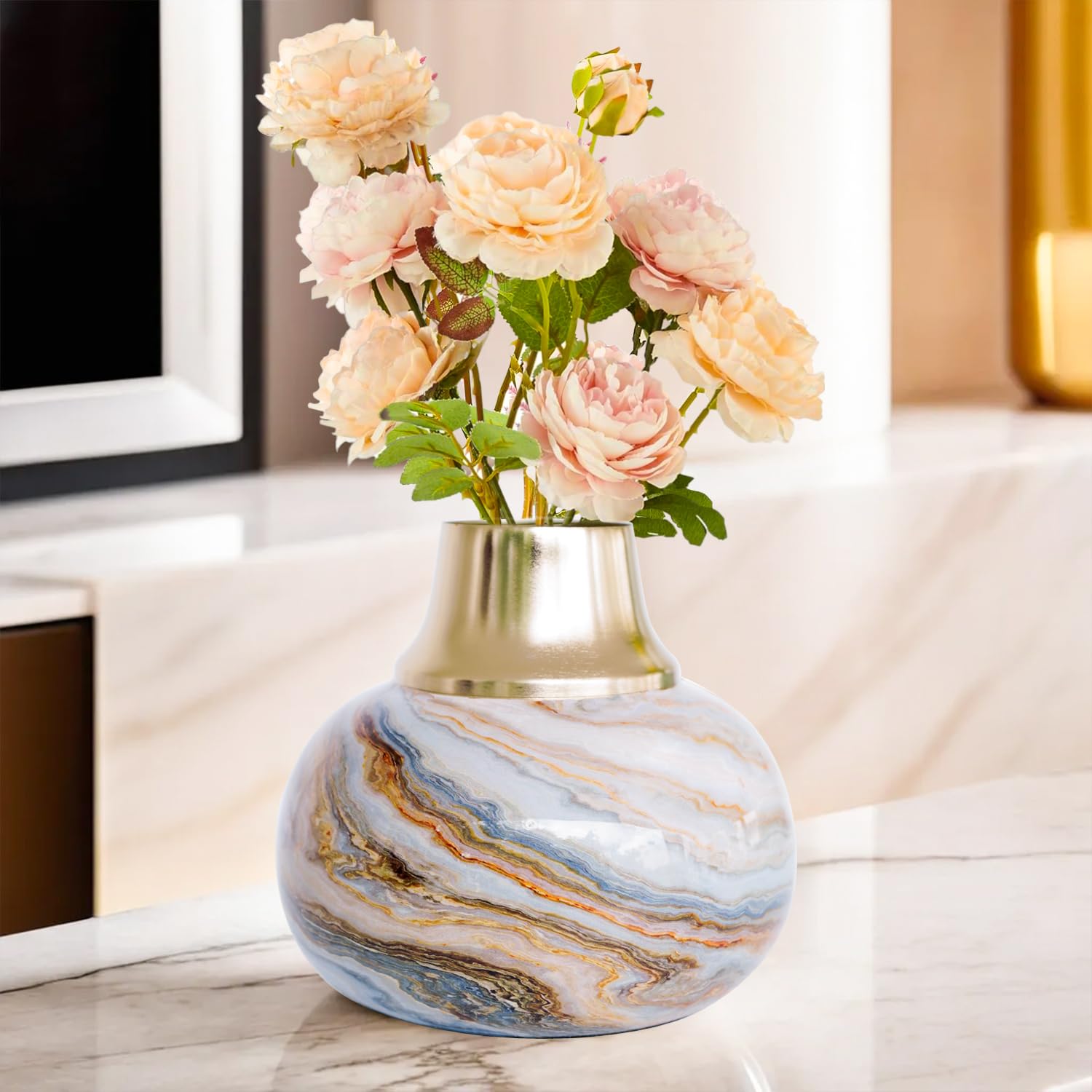 Ekhasa metal vase - dining table display