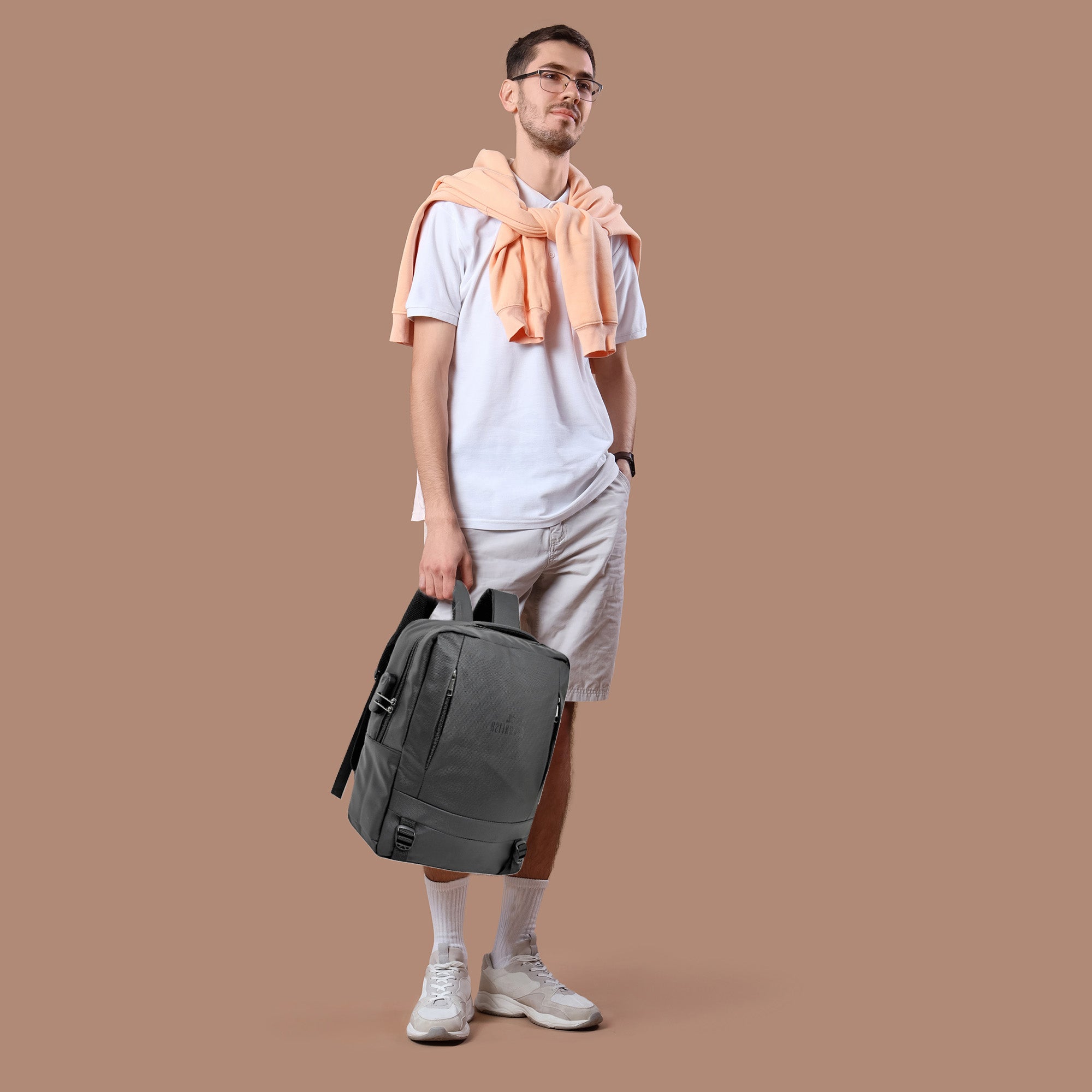 Clownfish waterproof laptop bag - essential for commuters