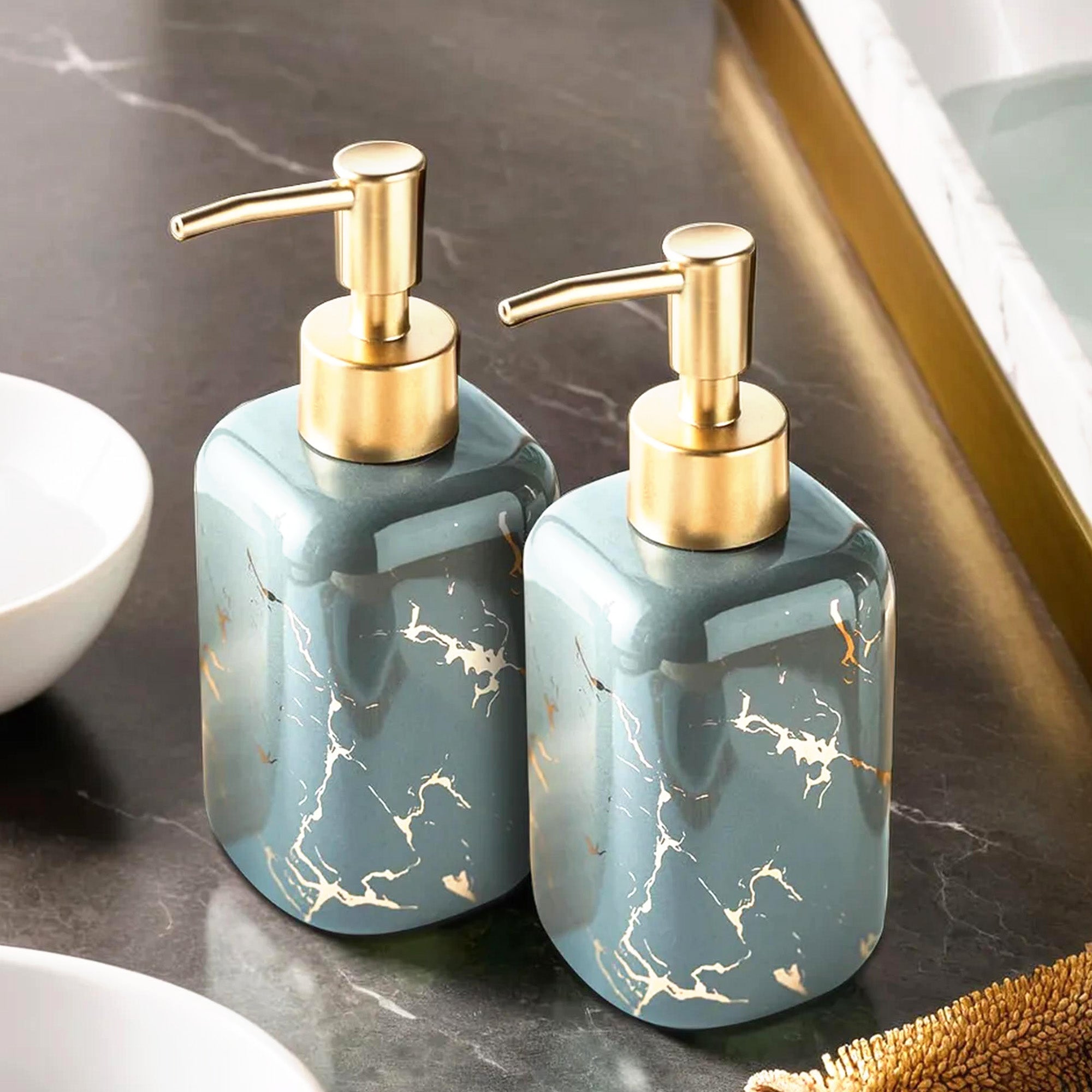UMAI bathroom soap dispenser - refillable design