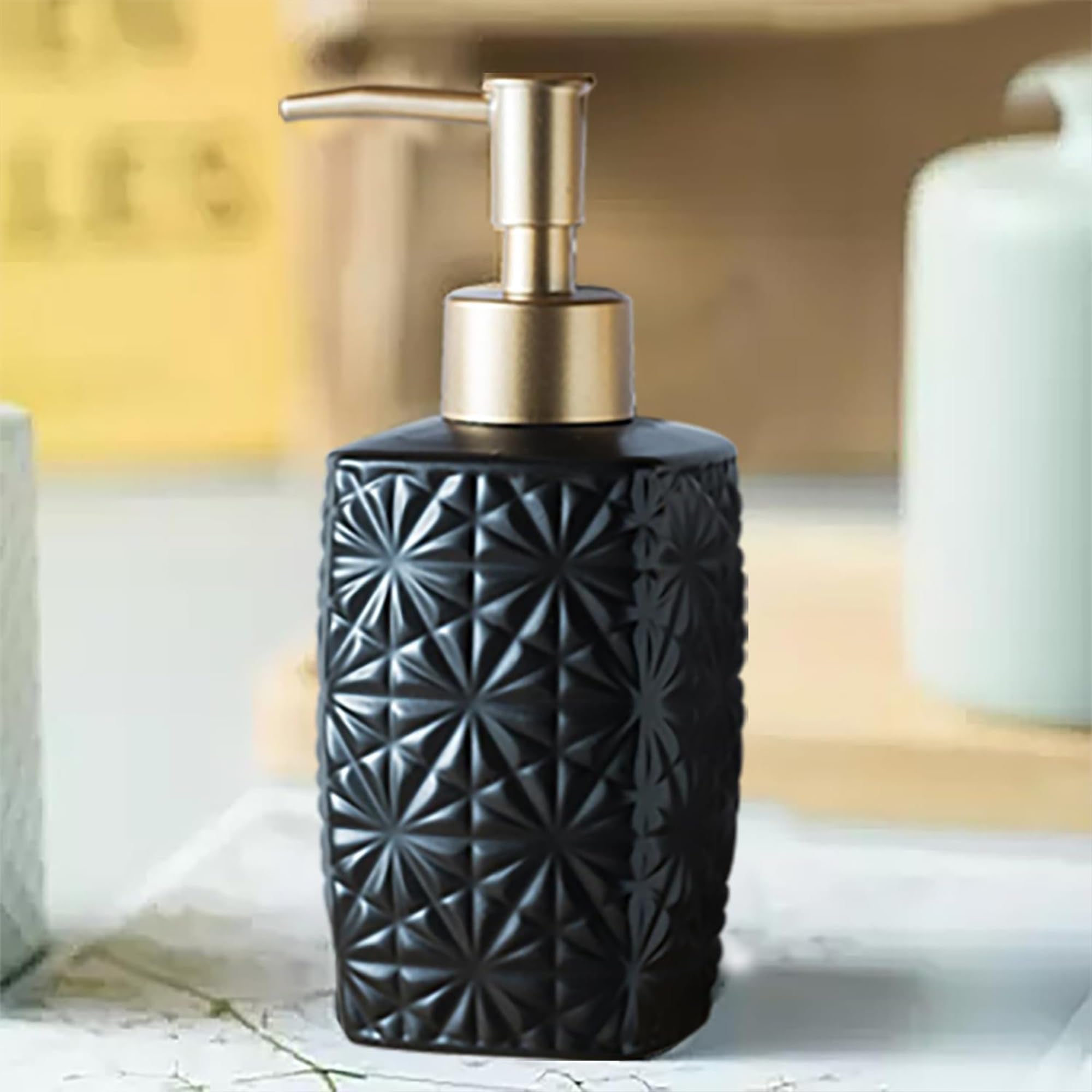 Kuber Liquid Soap Dispenser - Easy refill