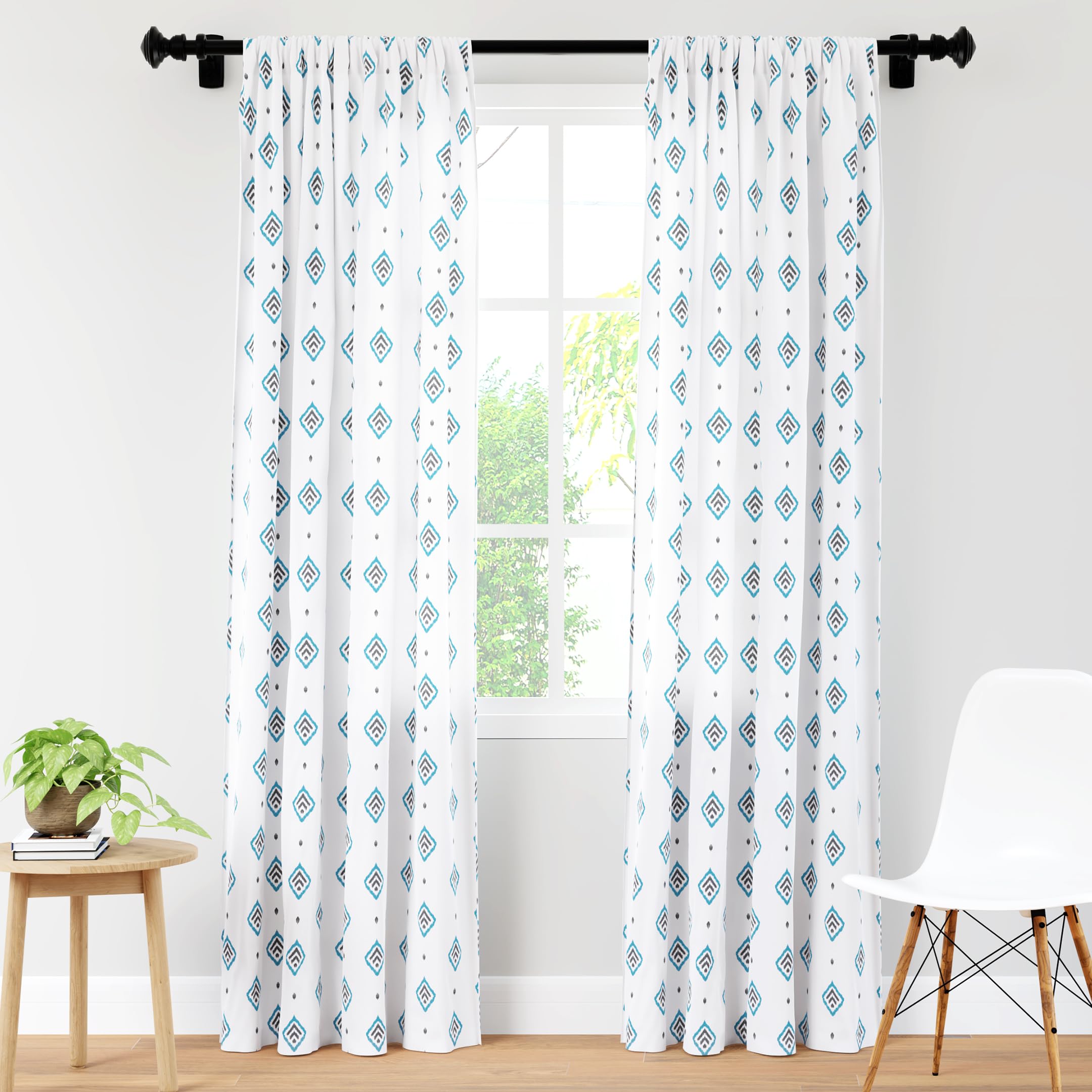 Encasa blue curtain - Kids room decoration