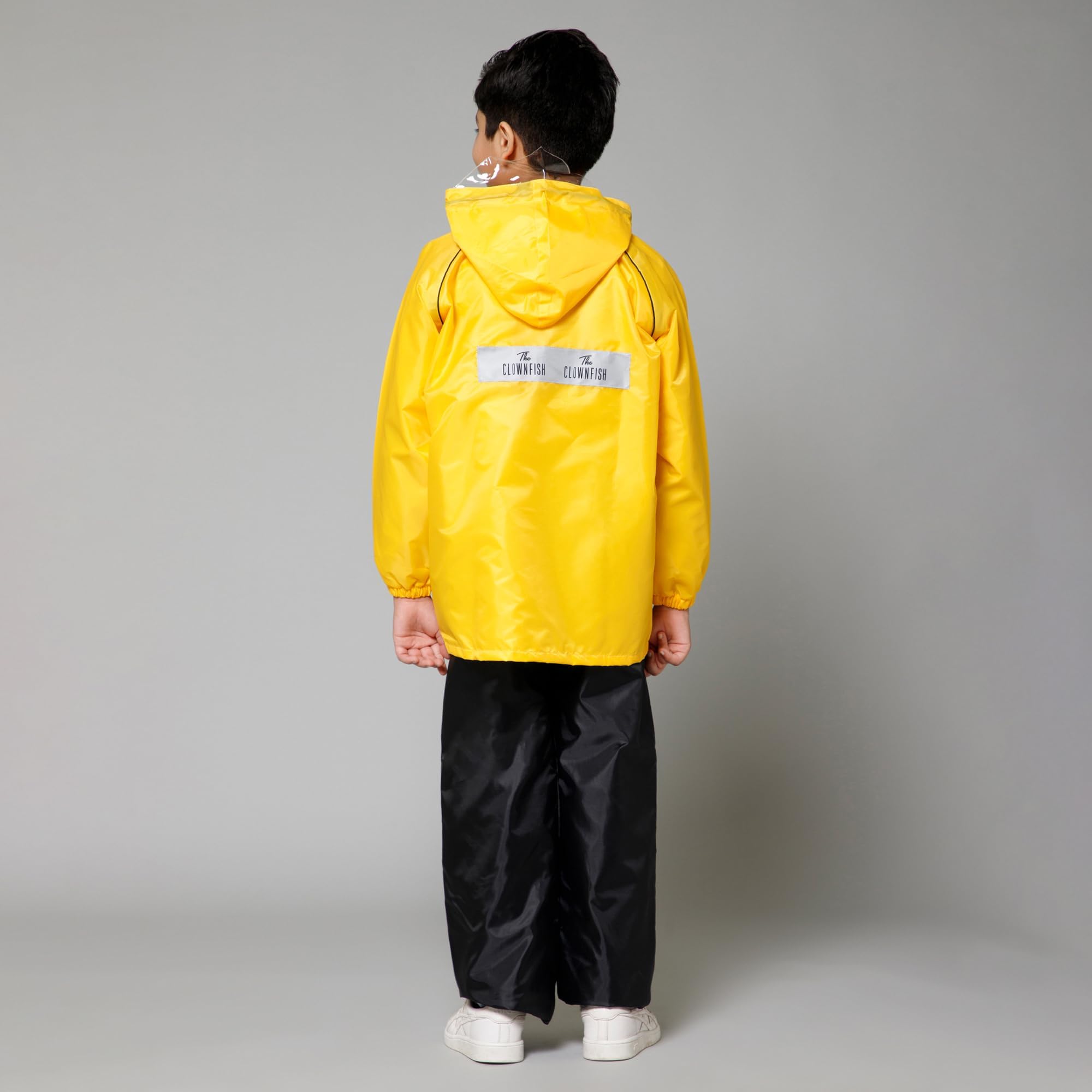 Clownfish Duke Series Raincoat - Showcase reversible feature