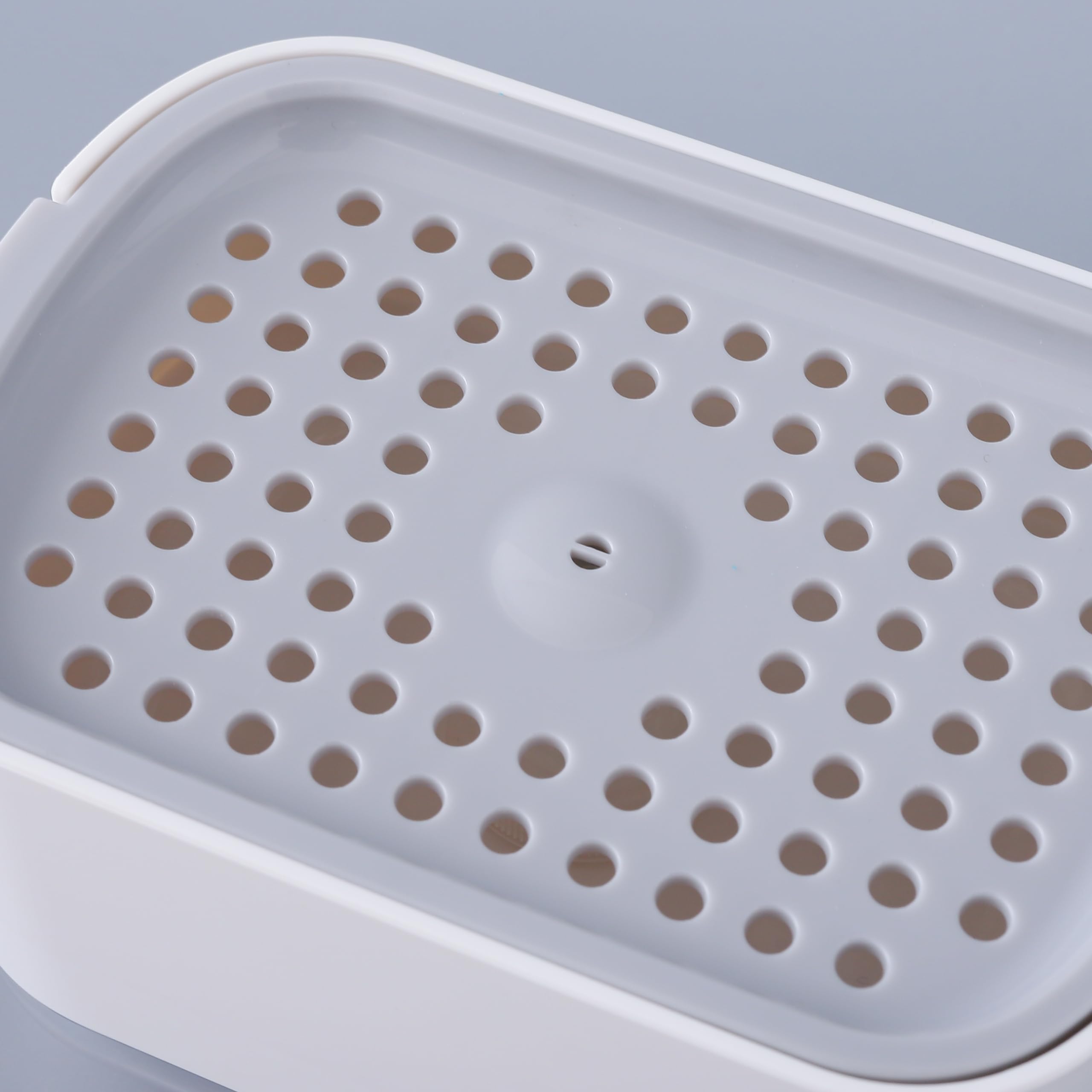 UMAI soap dispenser - Kitchen sink use