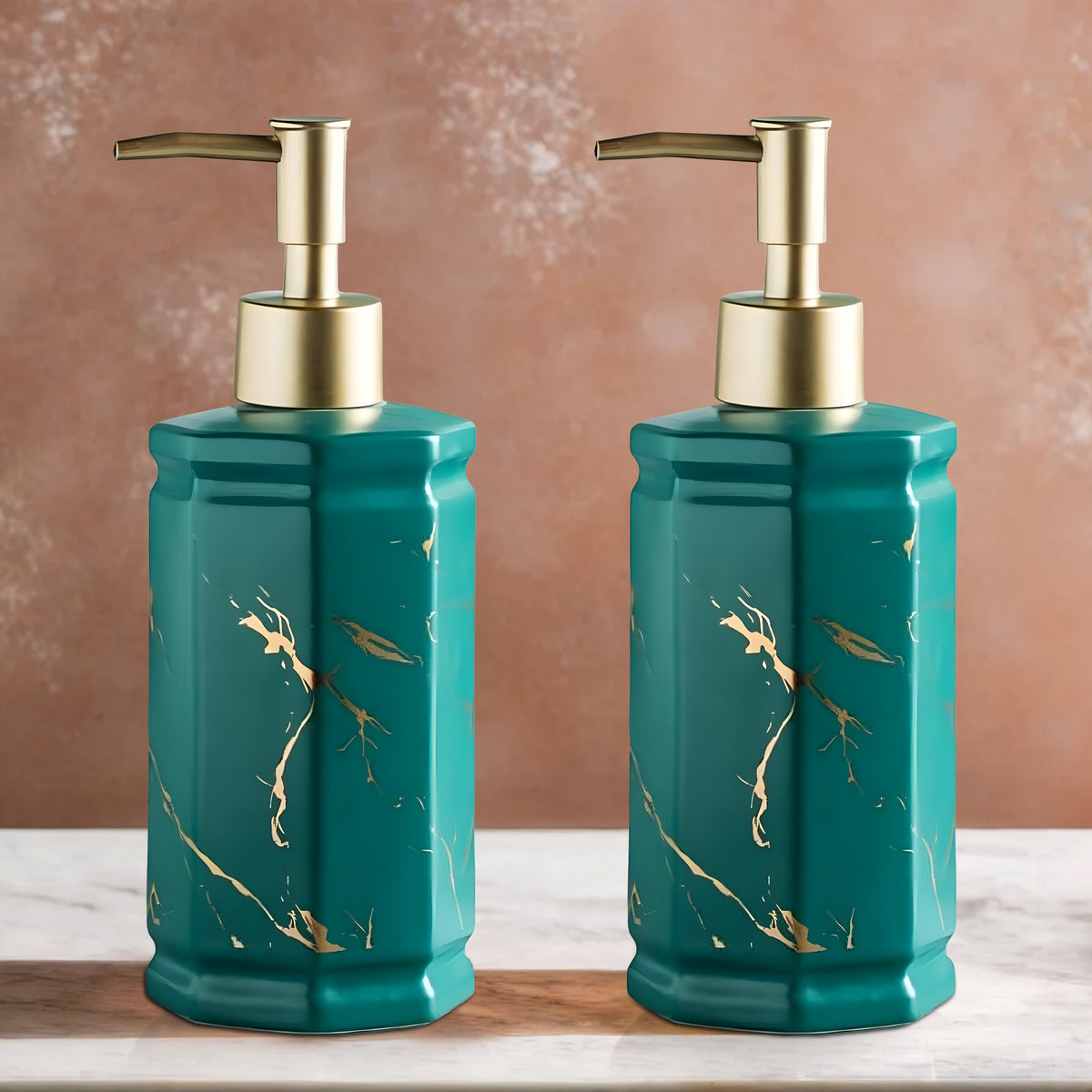 UMAI soap dispenser - stylish home decor