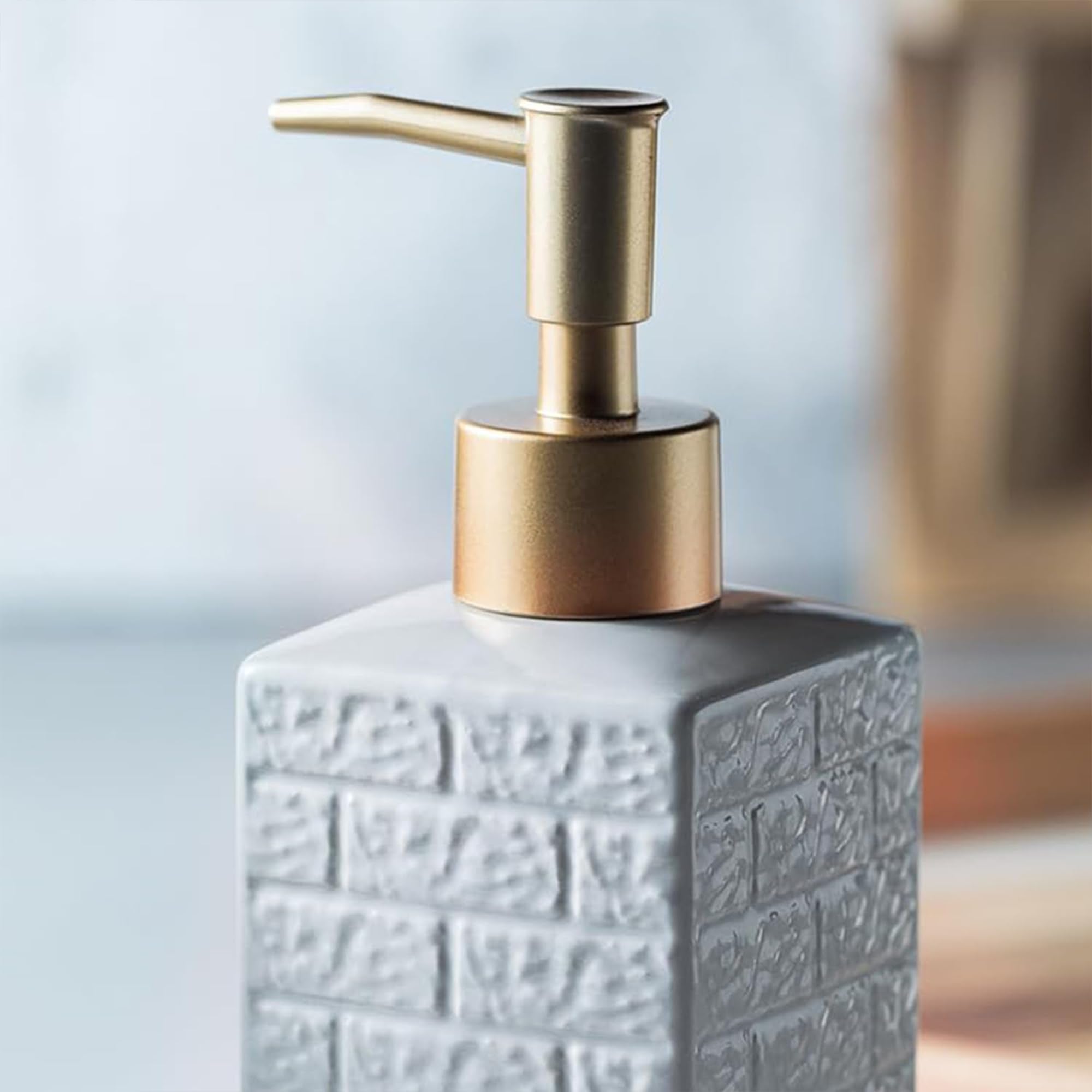 Kuber Ceramic Liquid Soap Dispenser - Stylish kitchen solution