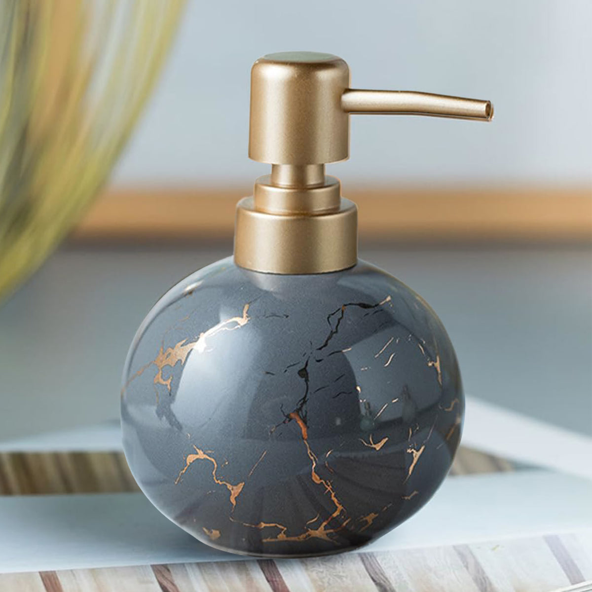 UMAI grey ceramic soap dispenser - modern home decor