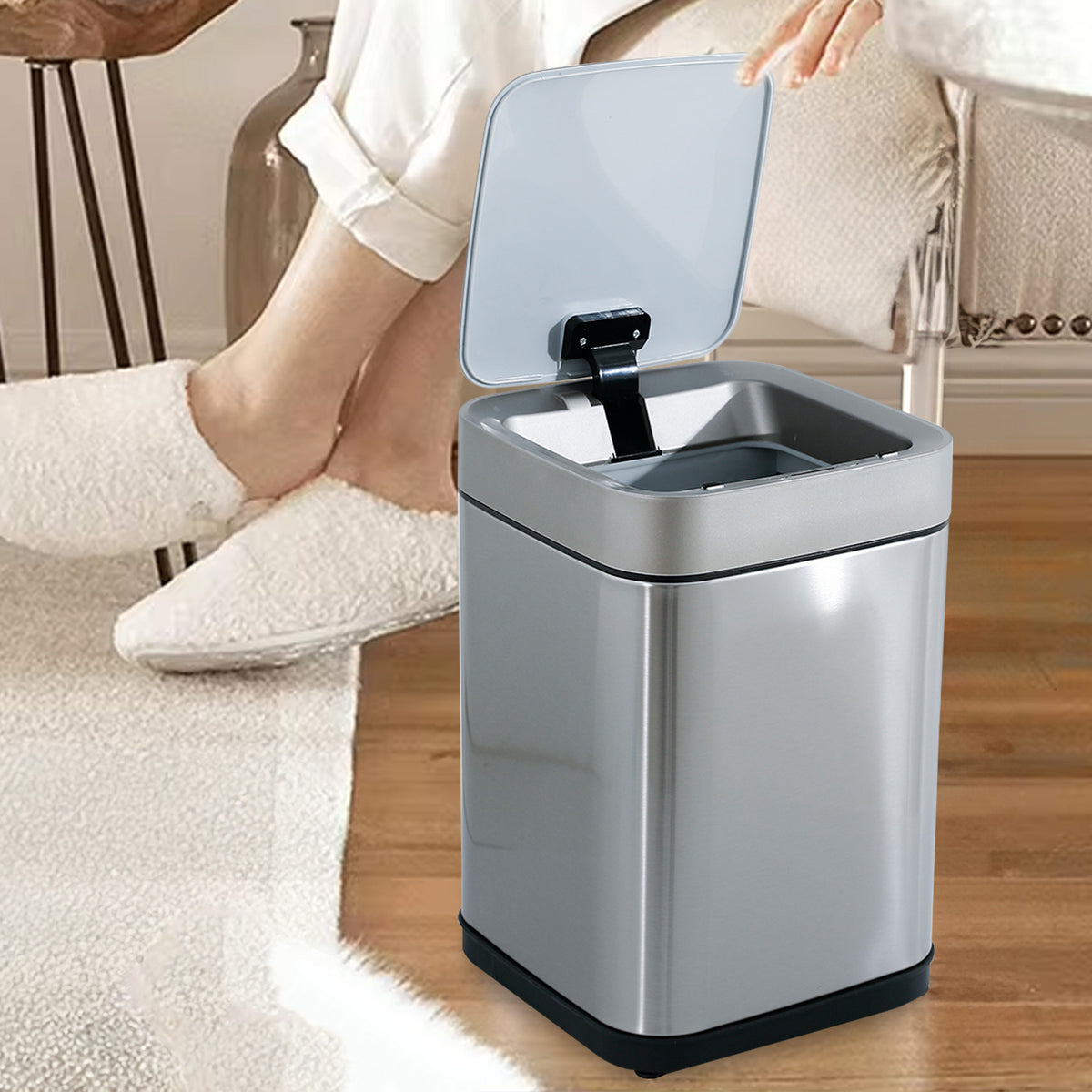 UMAI durable dustbin - user-friendly waste disposal