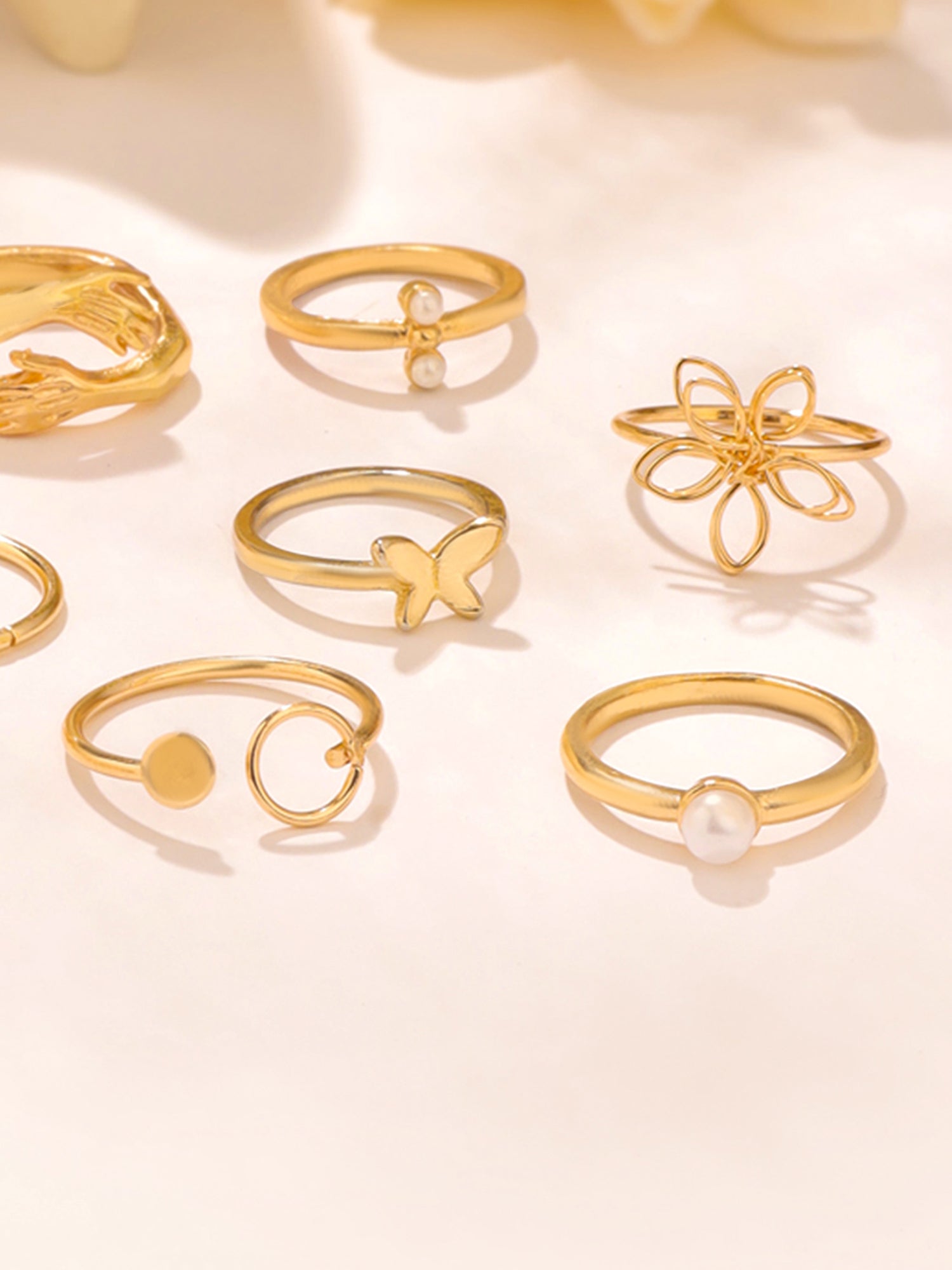 Yellow Chimes Aesthetic Rings For Women Fashion Golden Ring Set