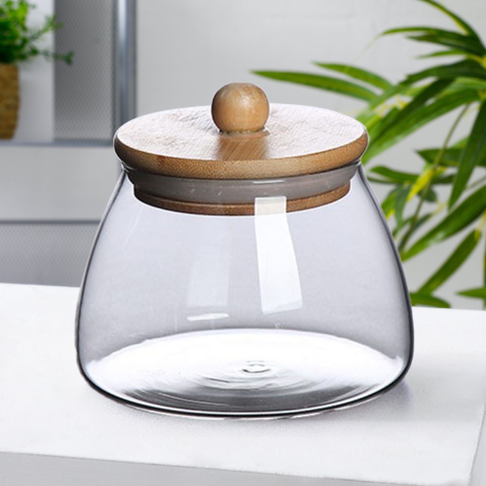 The Better Home glass jar - practical and elegant food storage