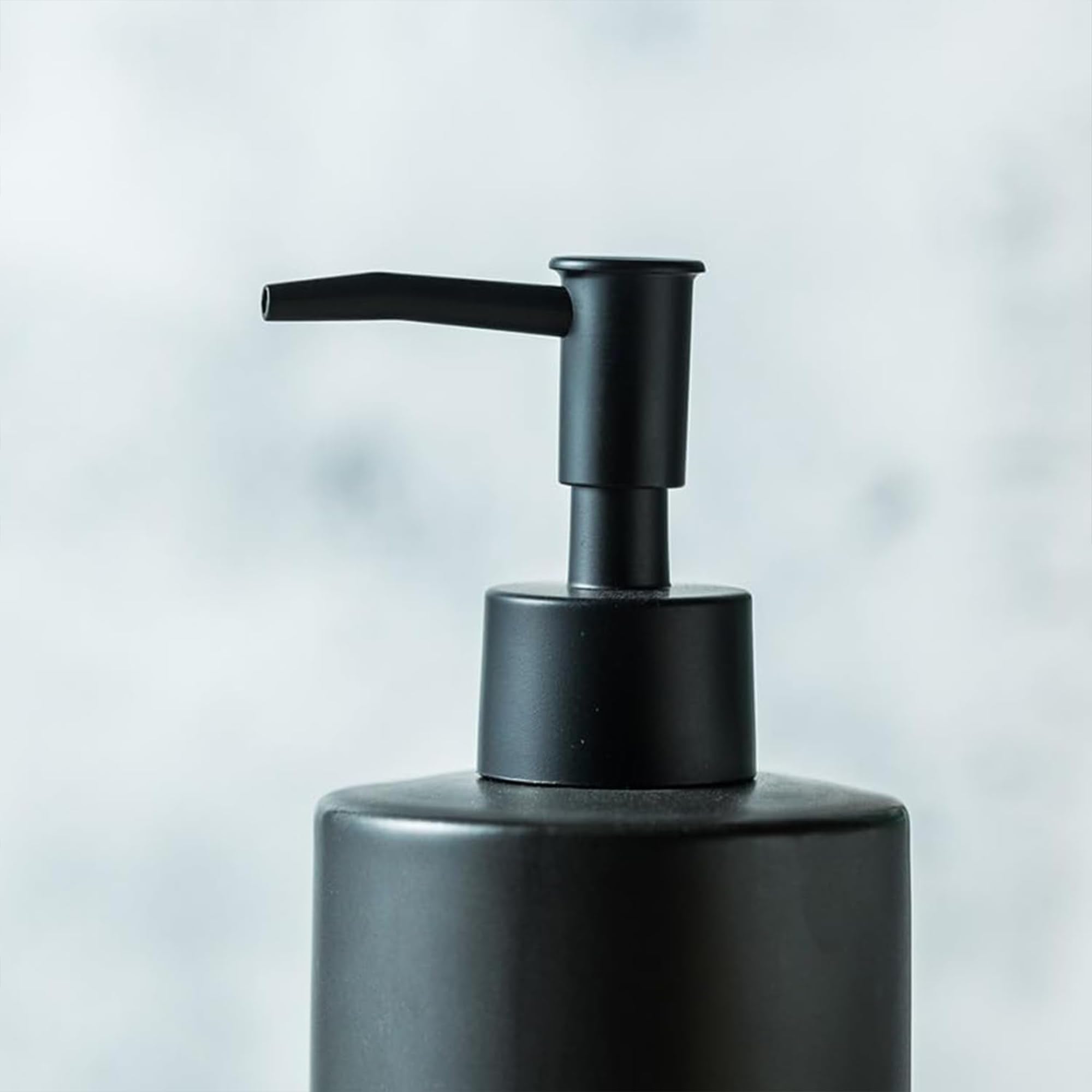 Kuber ceramic soap dispenser - kitchen use
