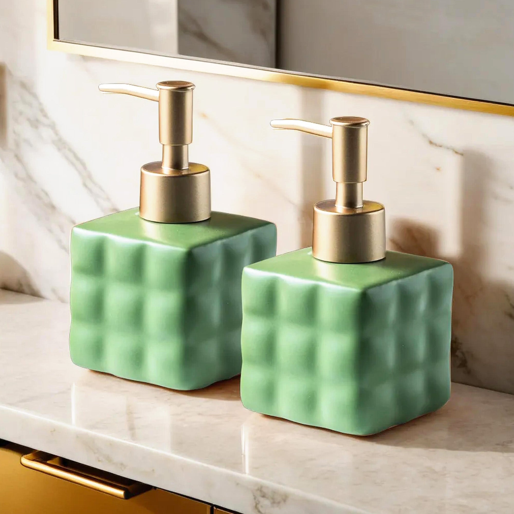 UMAI Ceramic Bathroom Dispenser - Elegant home accessory